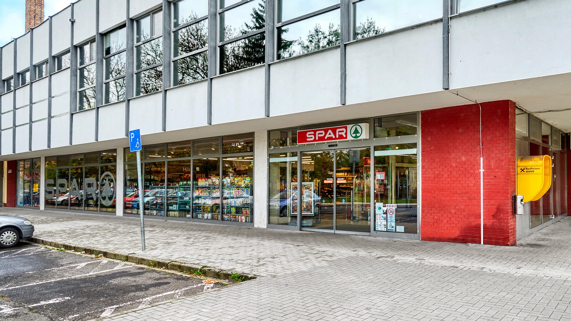Images SPAR szupermarket