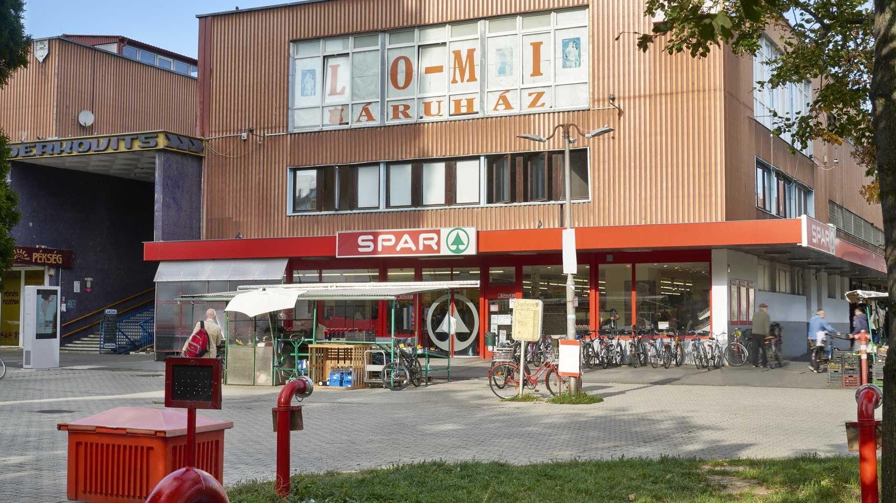 Images SPAR szupermarket