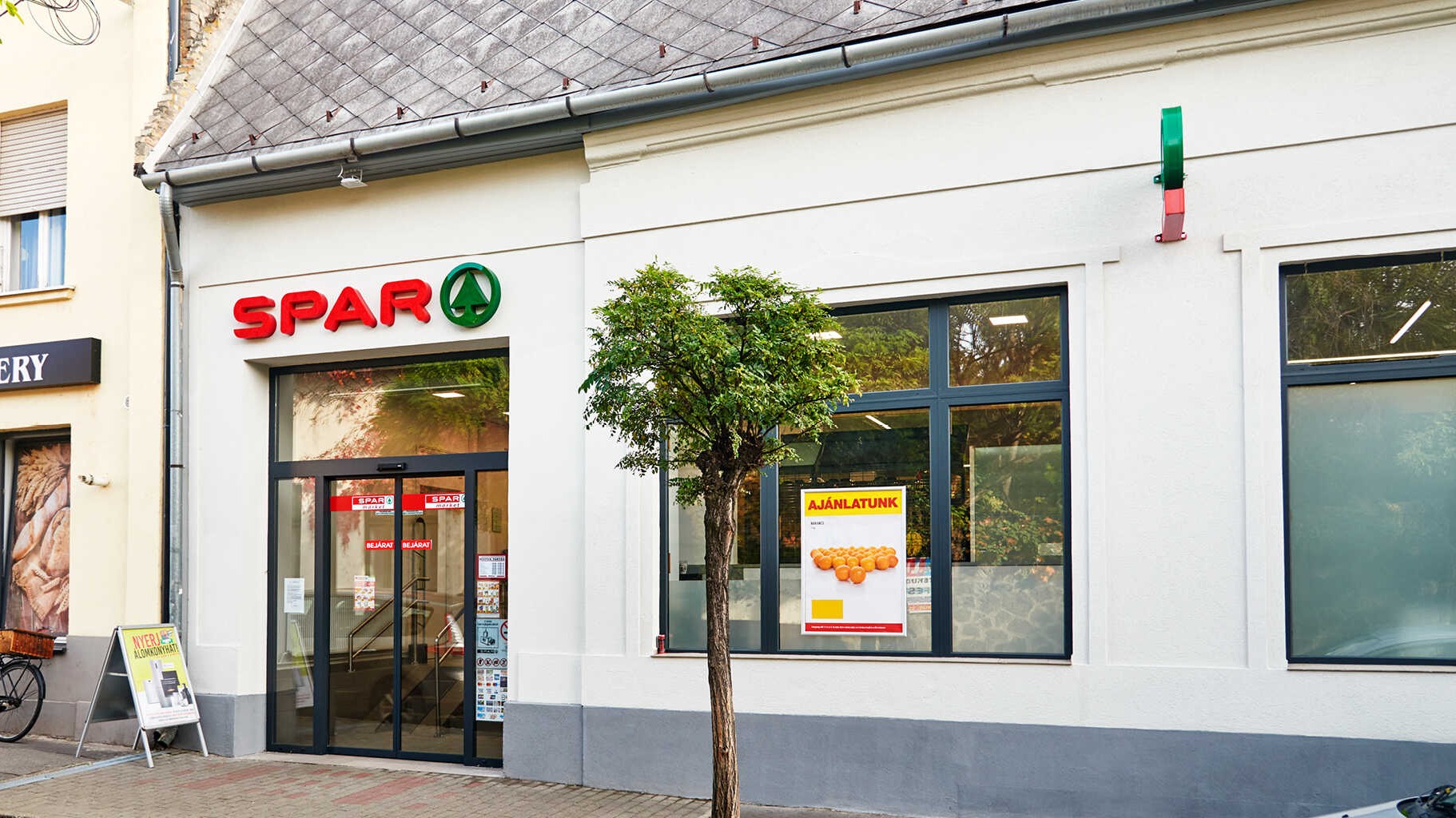 Images SPAR market