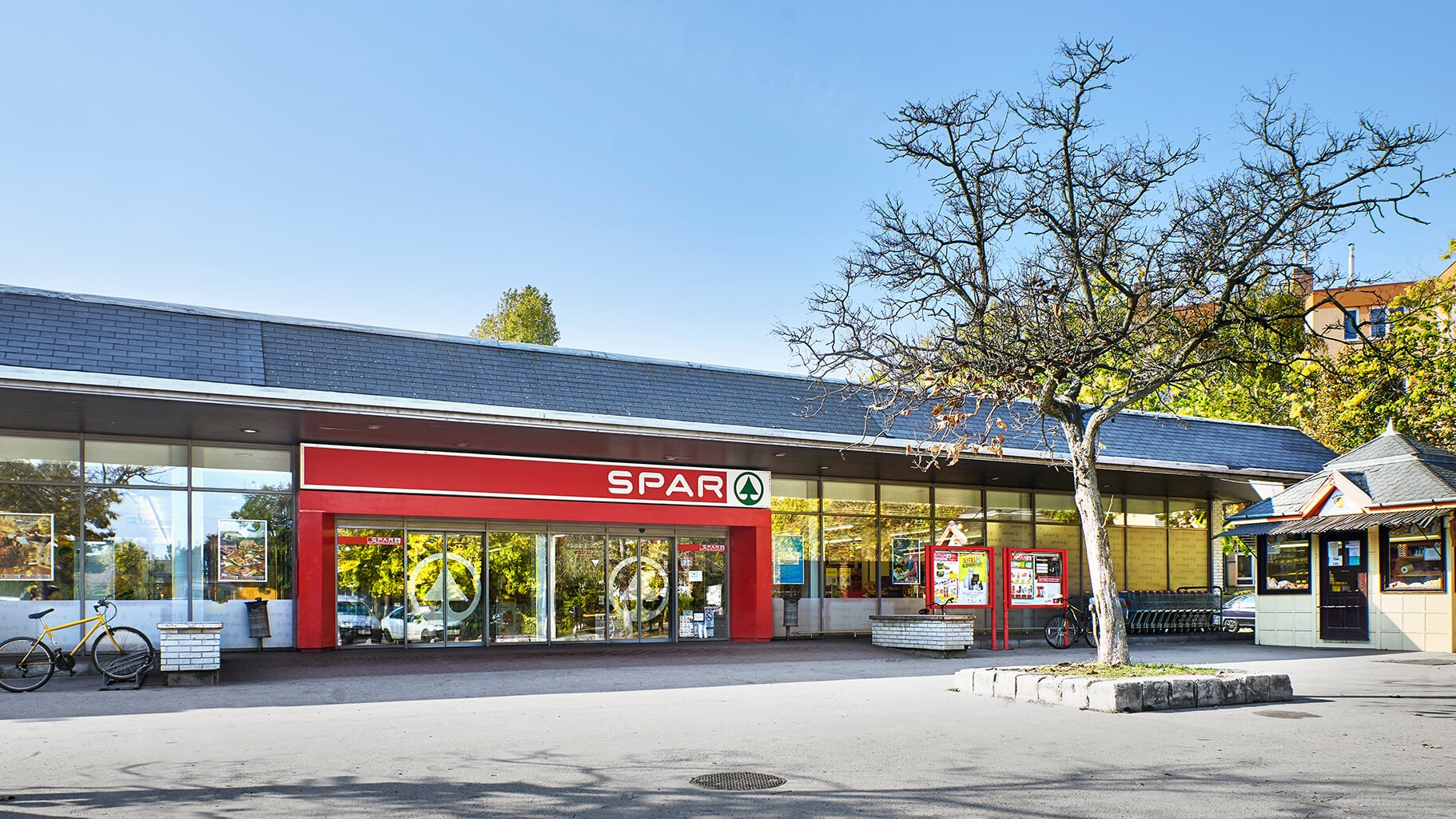 Images SPAR szupermarket