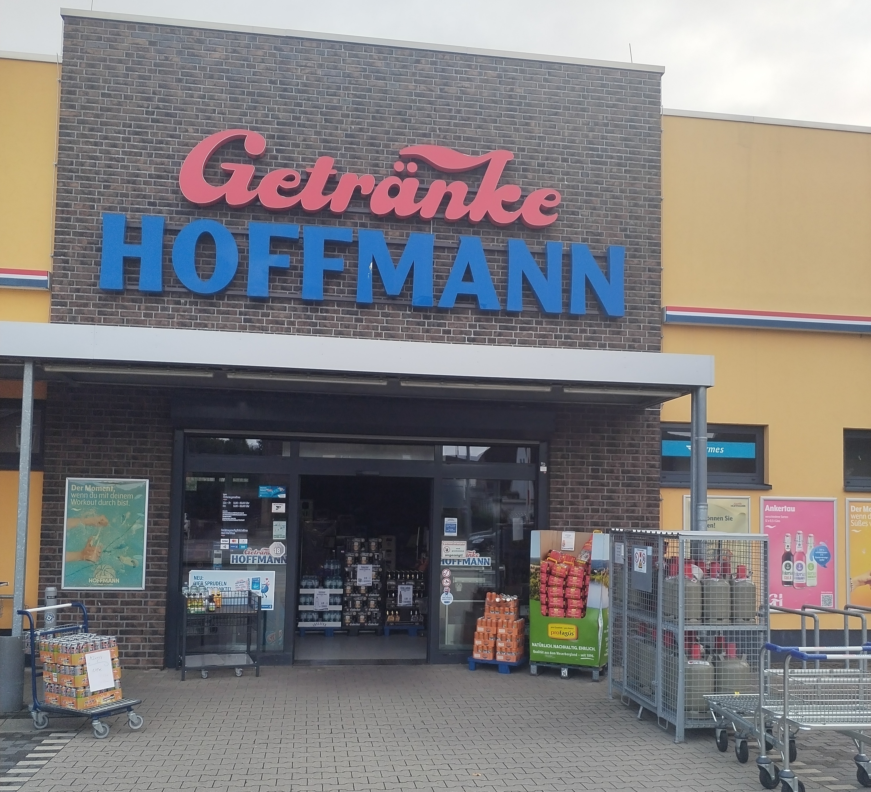 Getränke Hoffmann in Lübeck - Logo