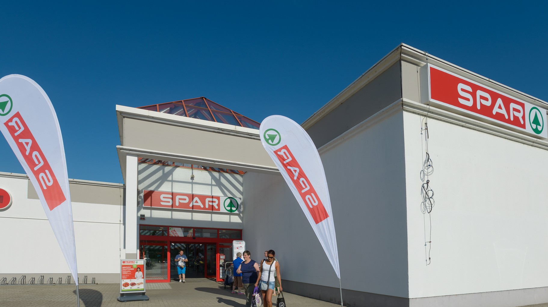 Images SPAR szupermarket