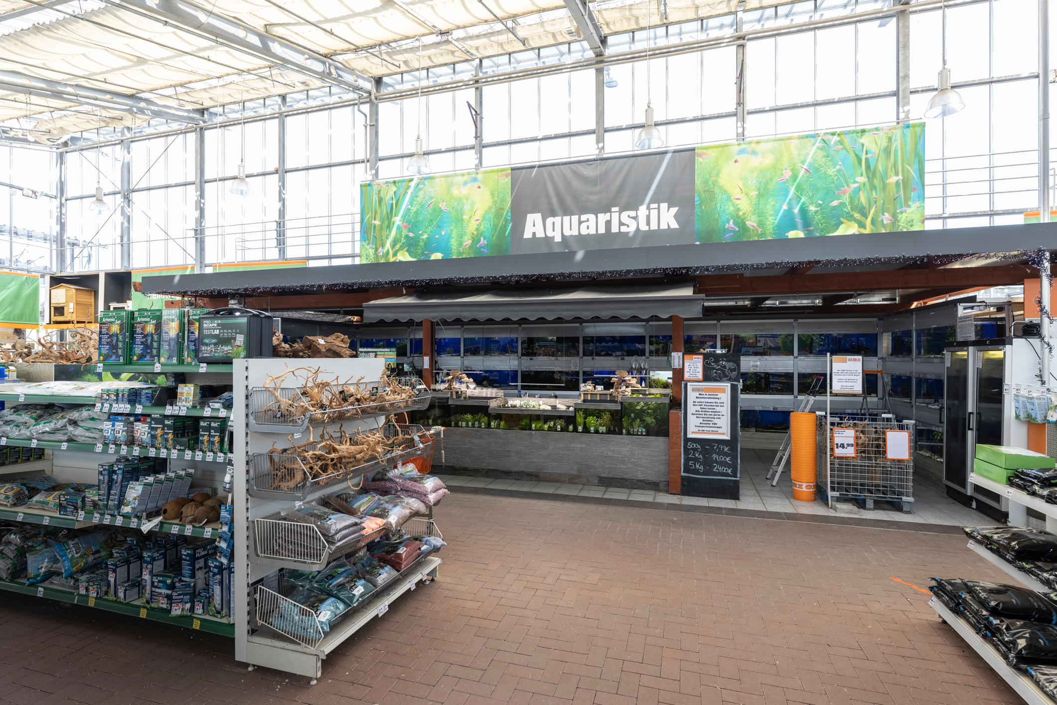 OBI Aquaristik & Tierbedarf im Markt Düsseldorf-Lierenfeld, Königsberger Str. 87 in Düsseldorf