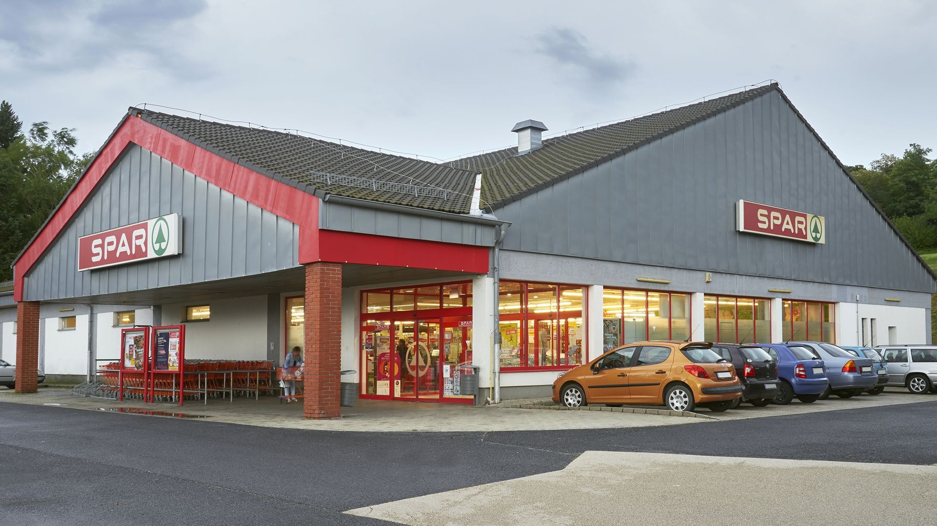 Images SPAR szupermarket
