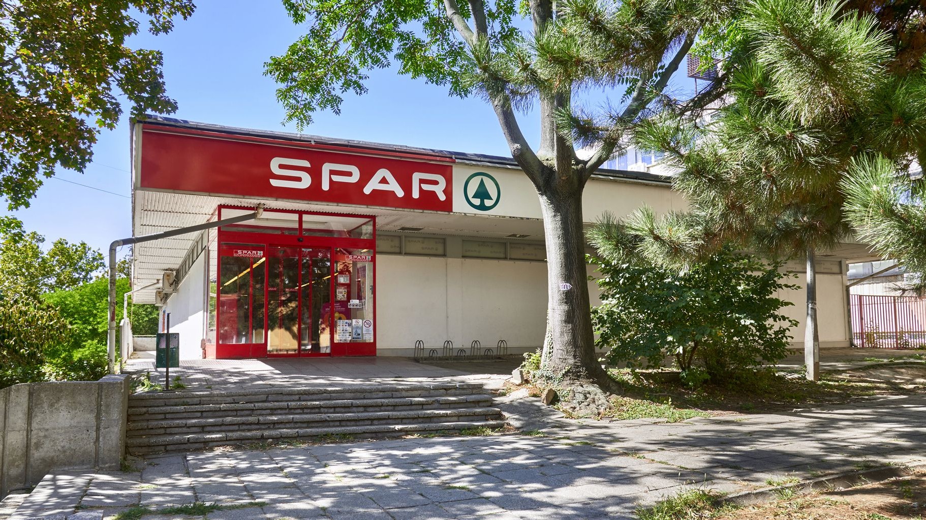 Images SPAR szupermarket