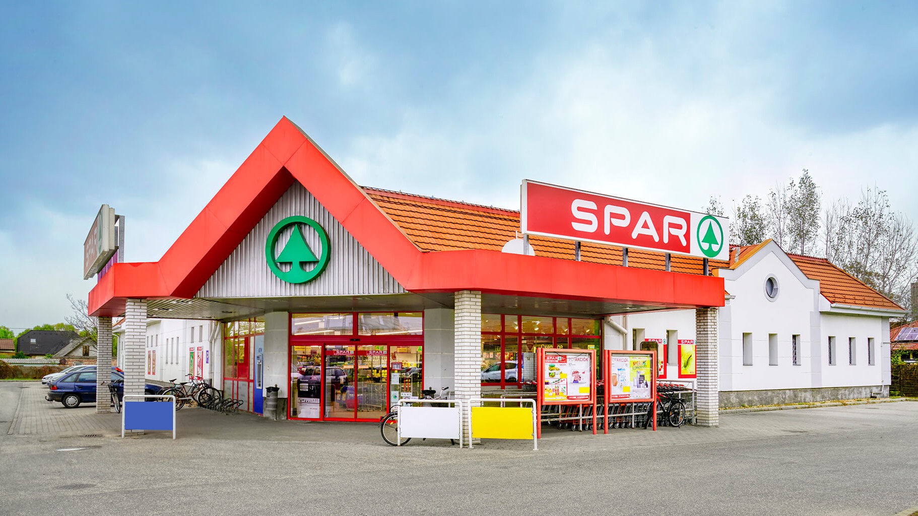 Images SPAR szupermarket