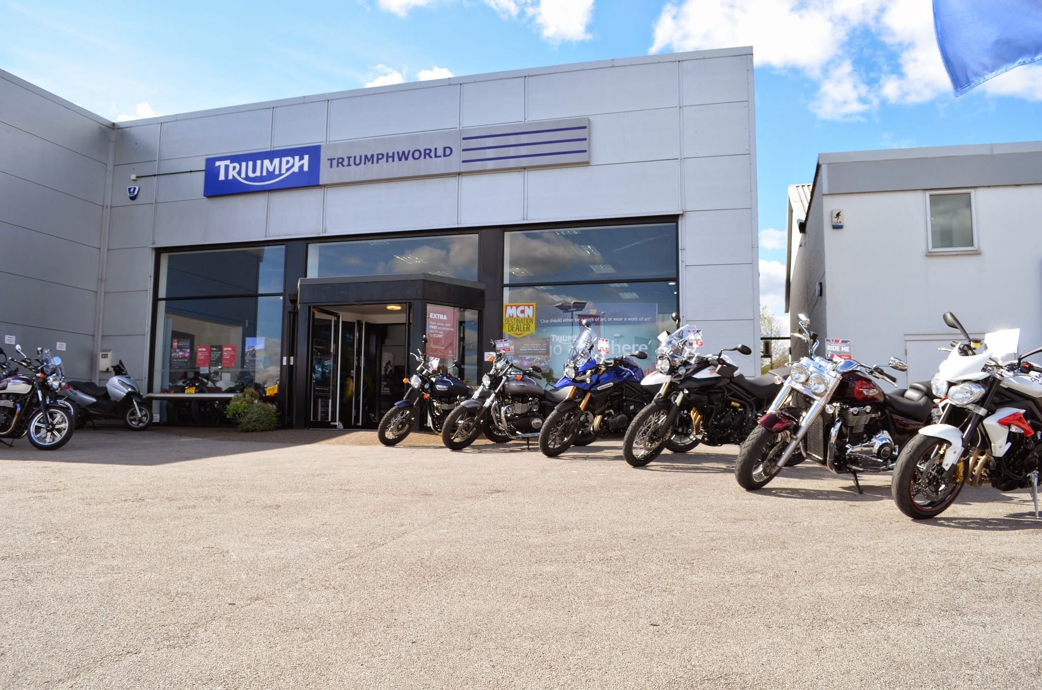 Images Triumphworld Chesterfield