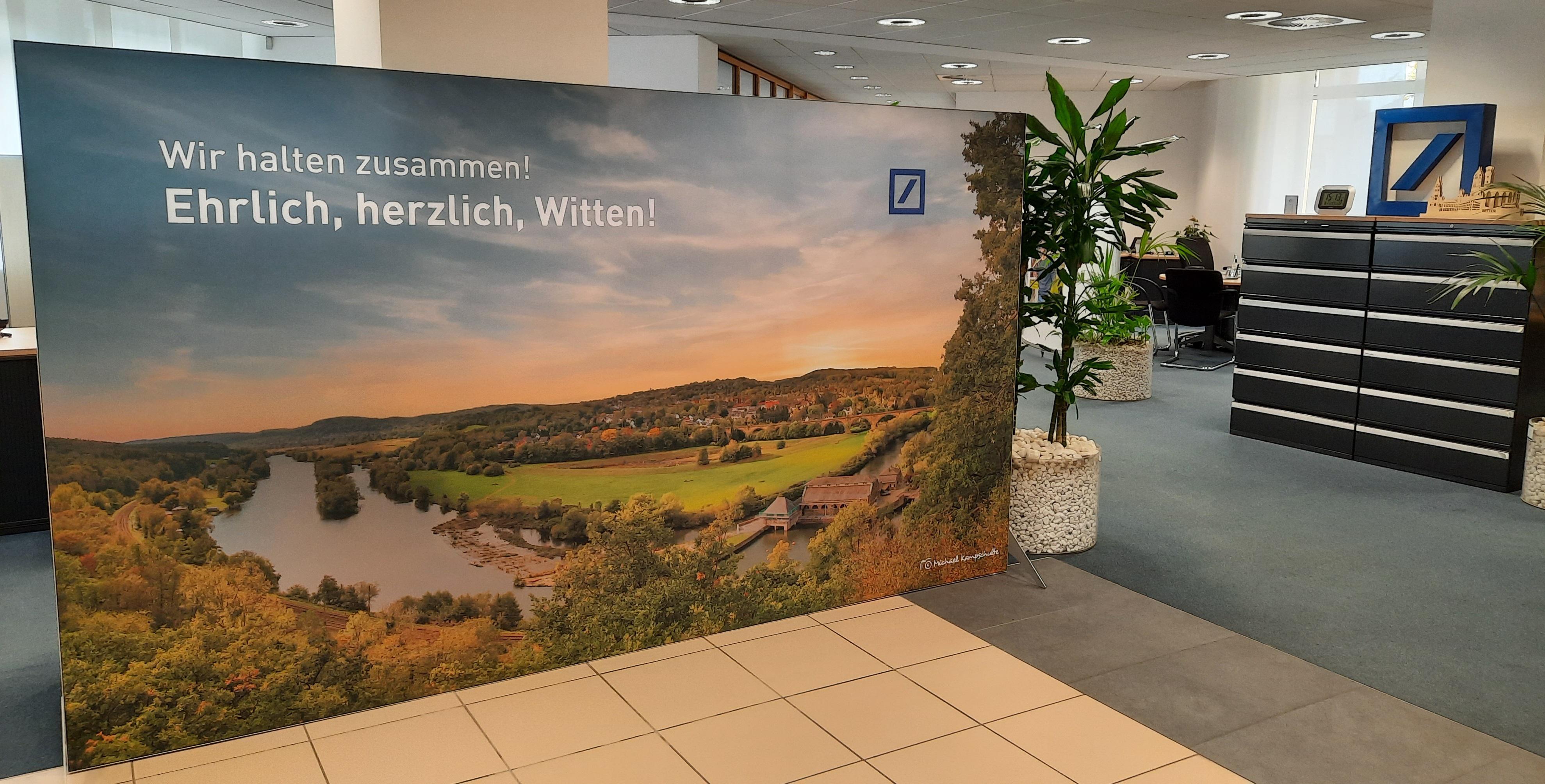 Bild 1 Deutsche Bank Filiale in Witten