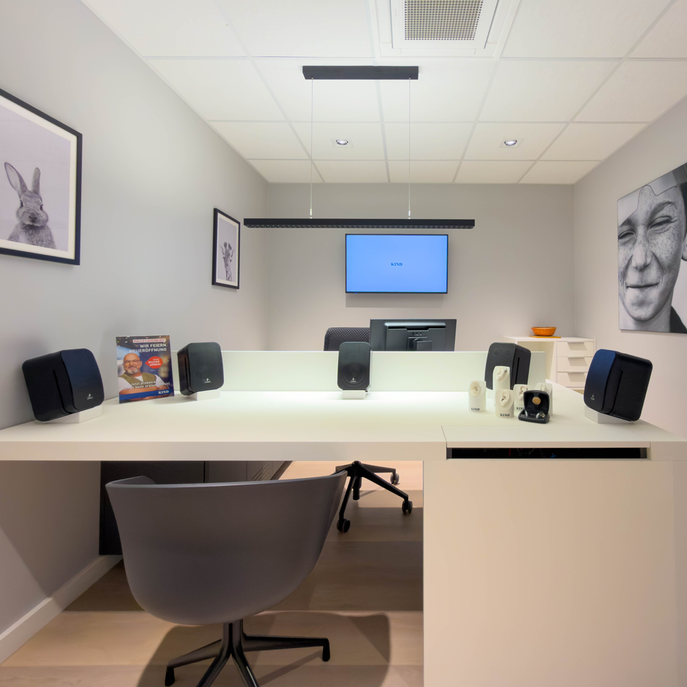 Bilder KIND Hörgeräte Lauenburg