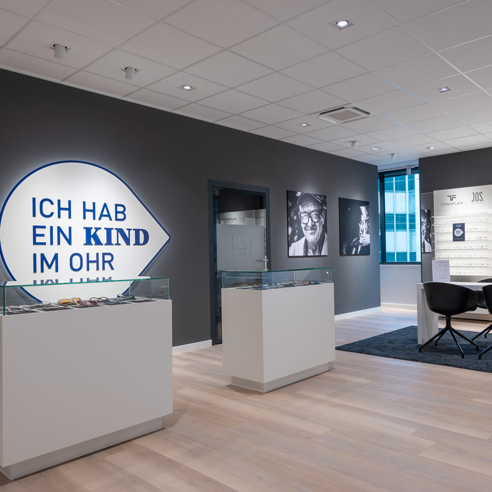 KIND Hörgeräte & Augenoptik Saarbrücken, Viktoriastraße 18 in Saarbrücken