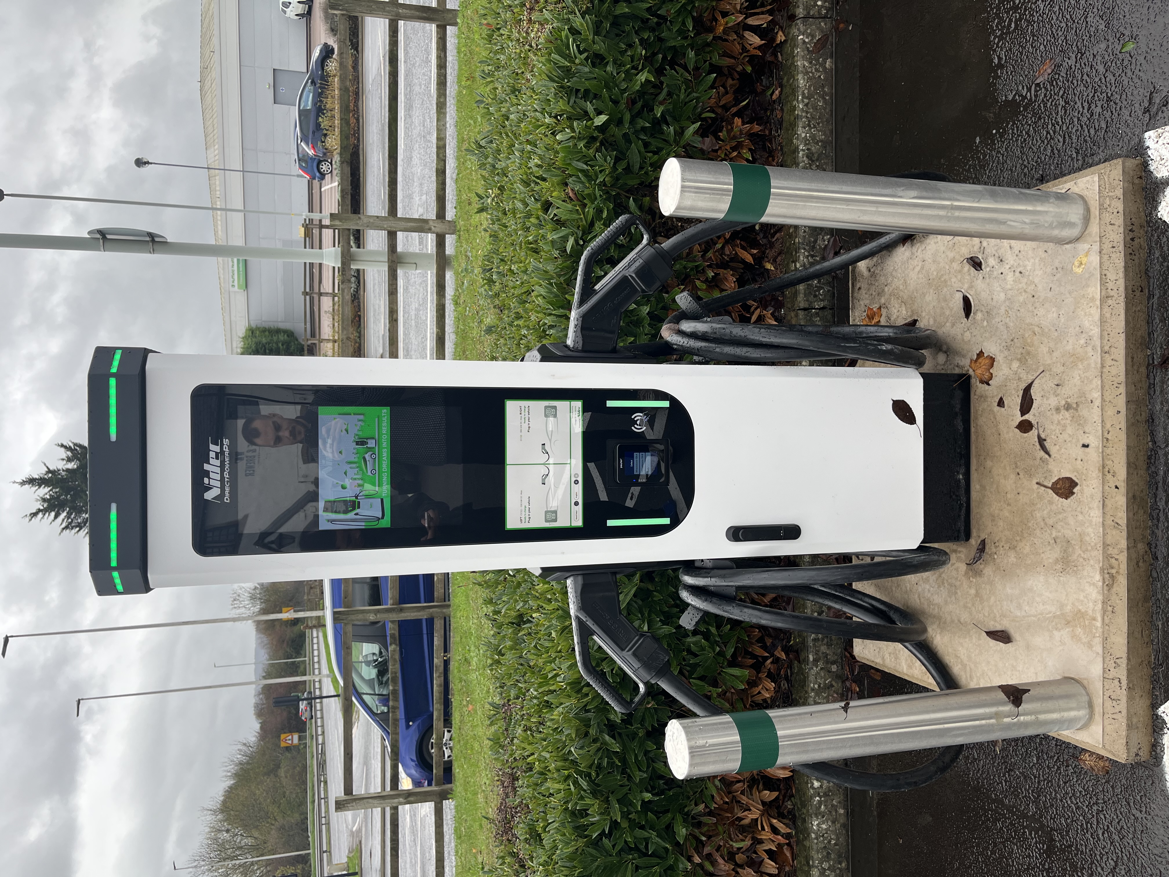 Images evyve Charging Station