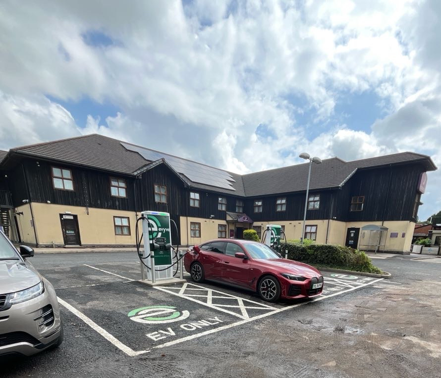 Images evyve Charging Station