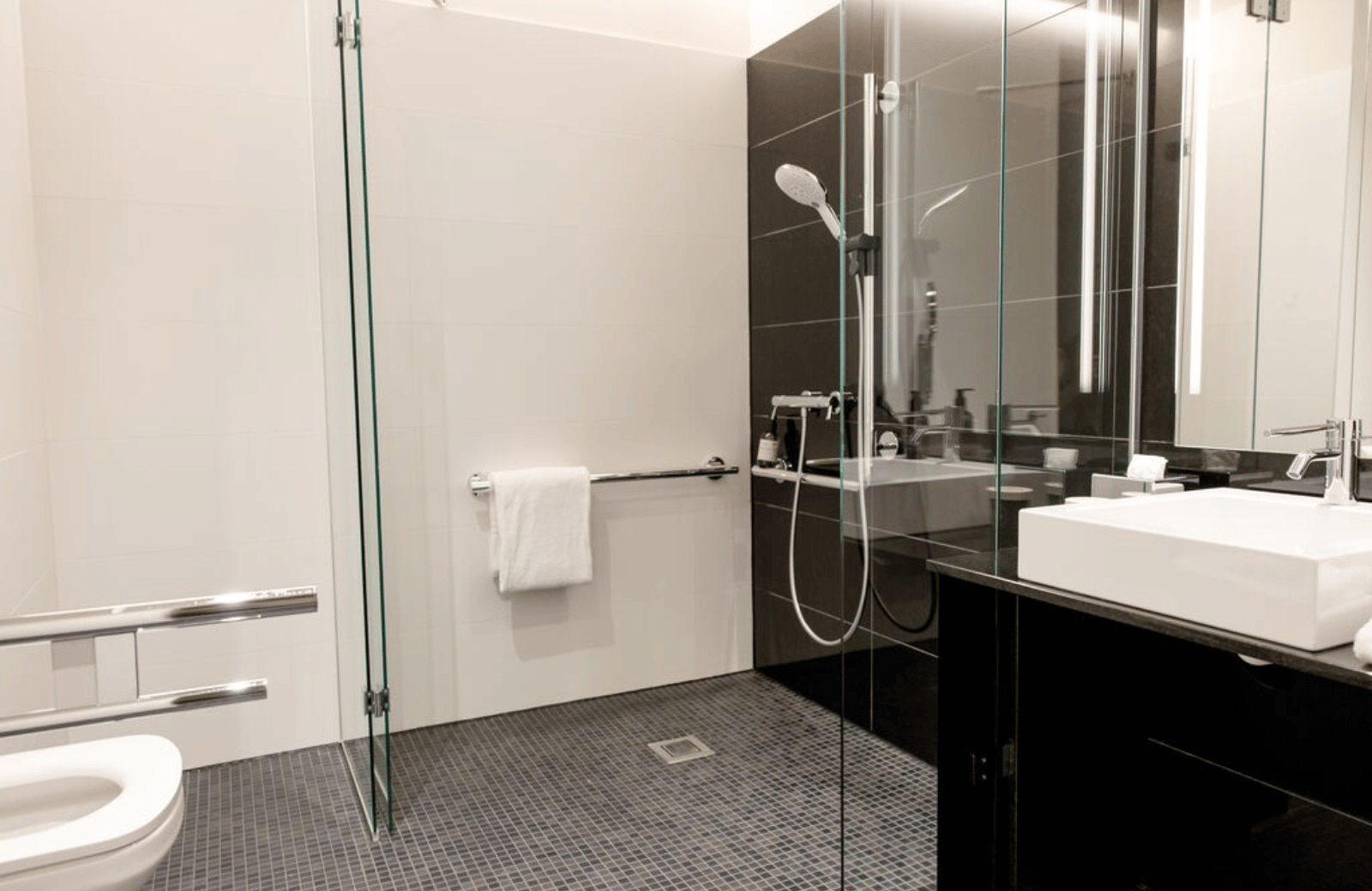 Bild 2 von Hotel Motel One Wien-Donau City