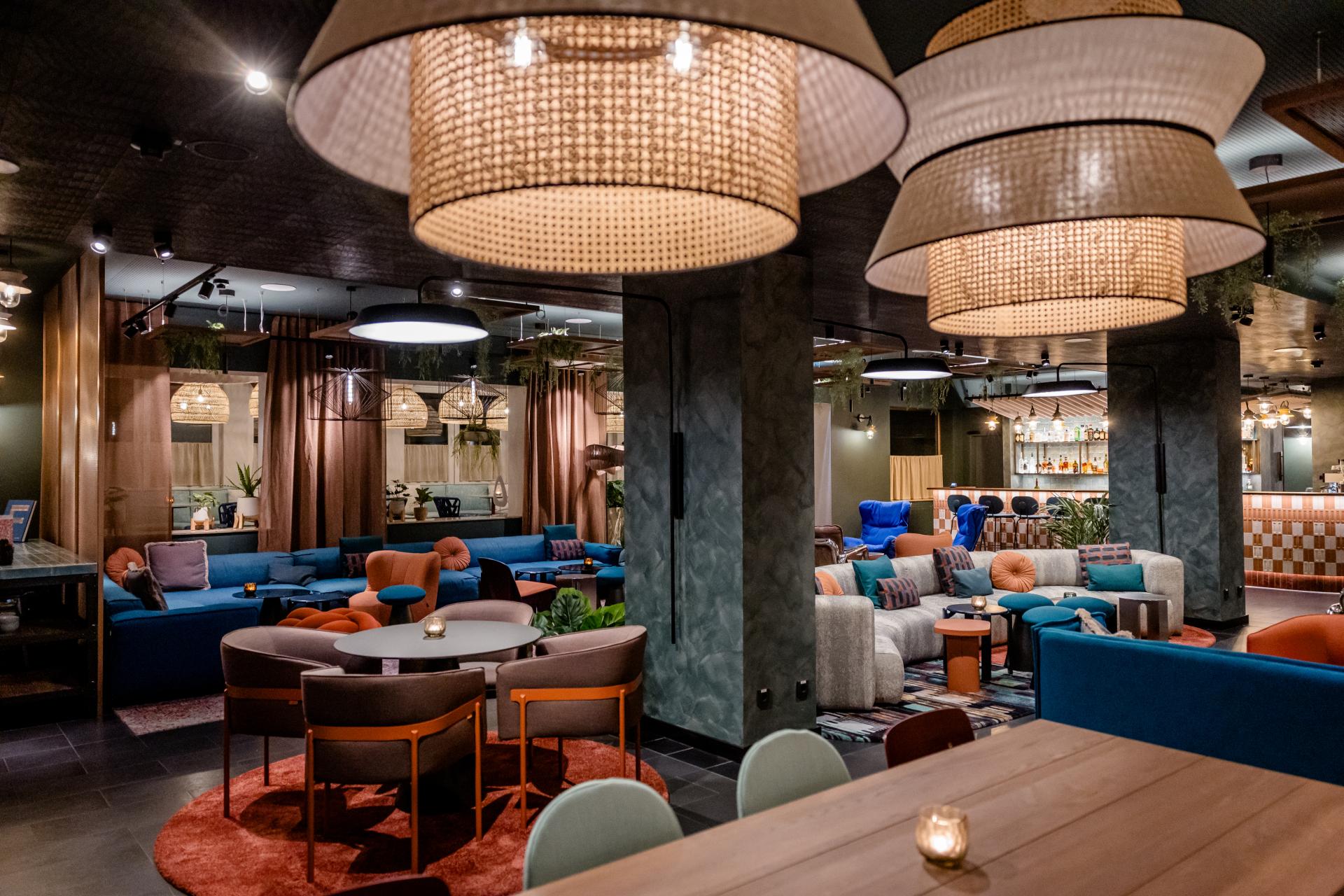 Hotel Motel One Frankfurt-Riverside, Lange Str. 5-9 in Frankfurt am Main