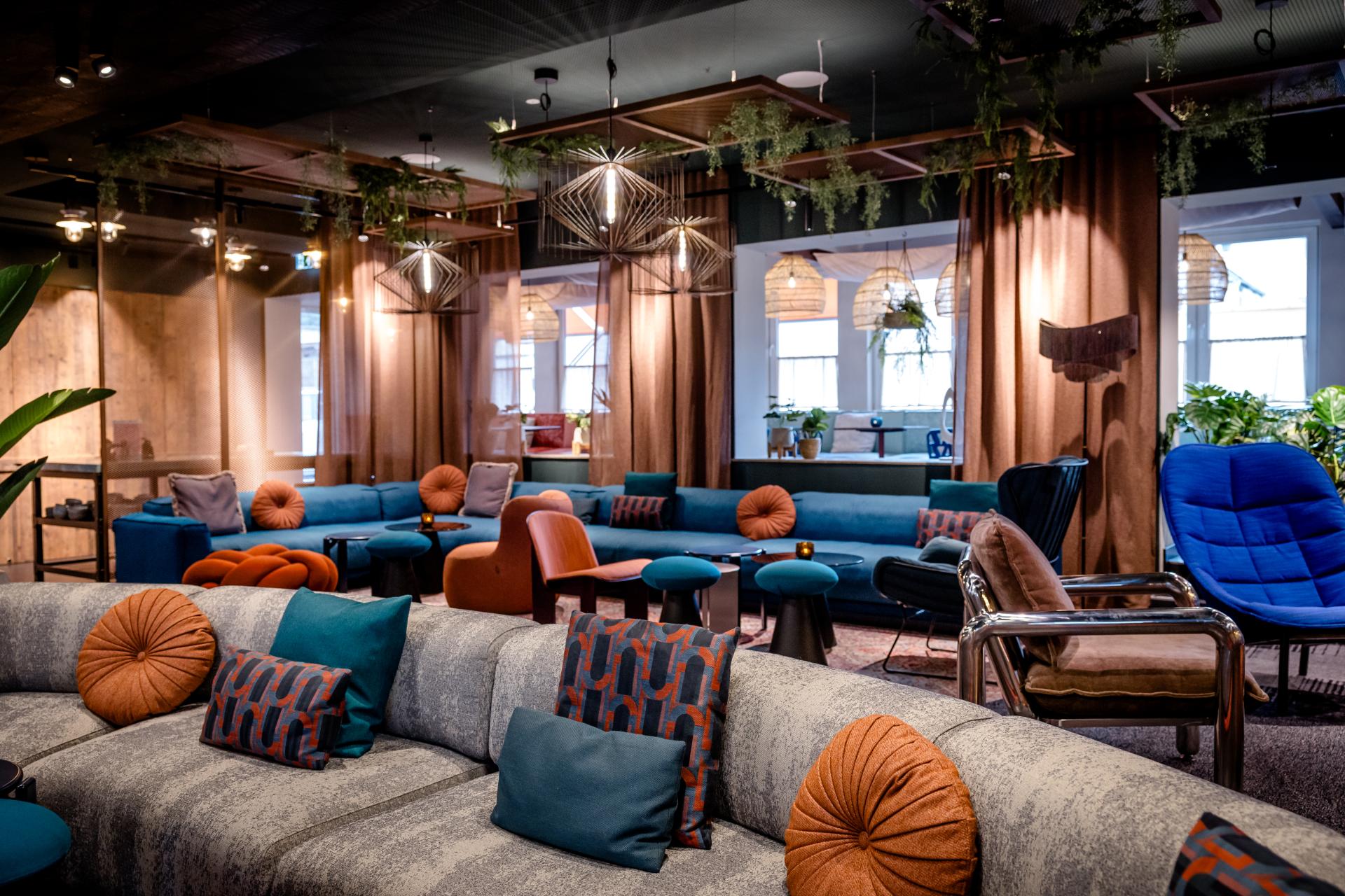 Hotel Motel One Frankfurt-Riverside, Lange Str. 5-9 in Frankfurt am Main