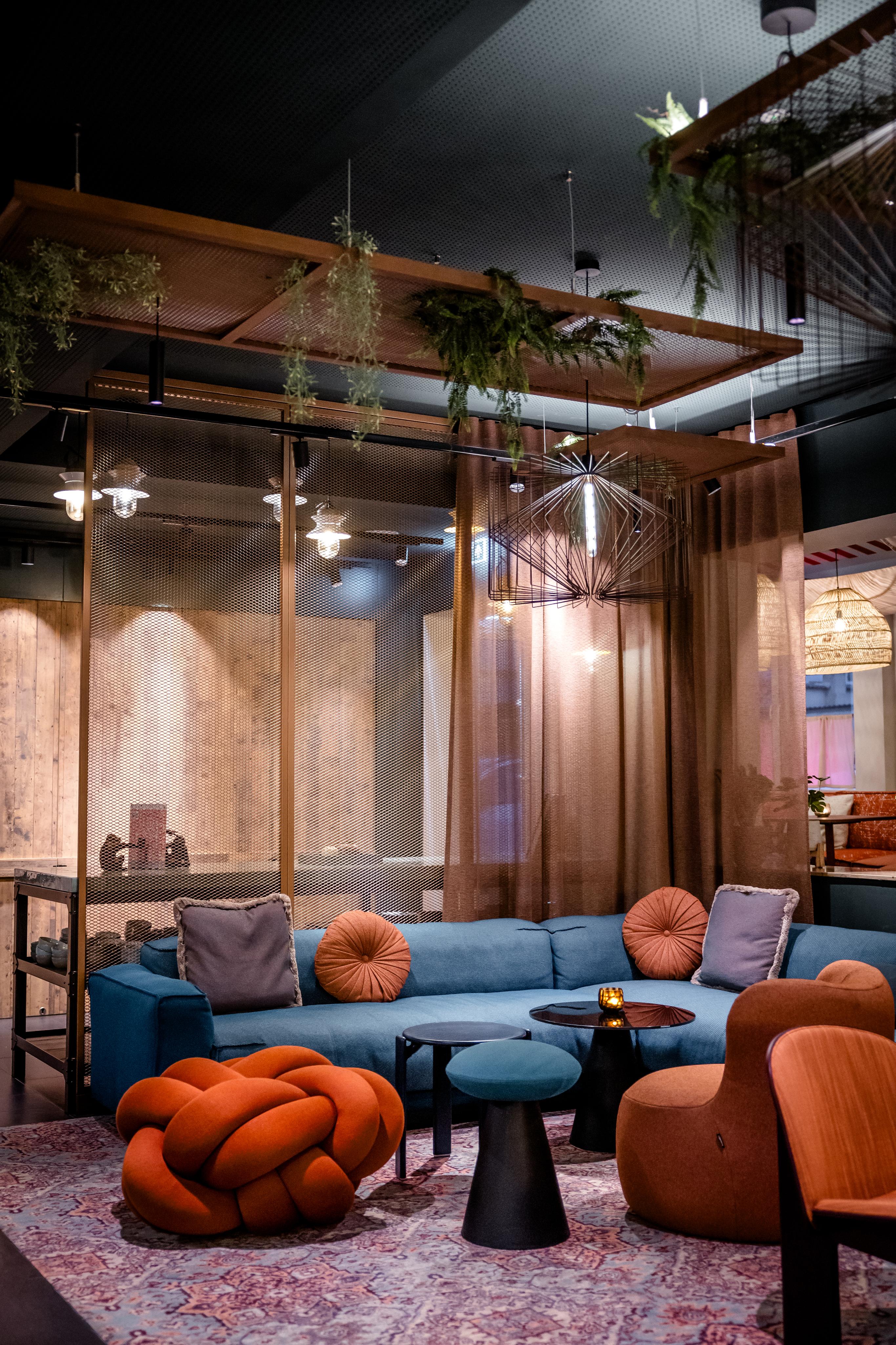 Hotel Motel One Frankfurt-Riverside, Lange Str. 5-9 in Frankfurt am Main