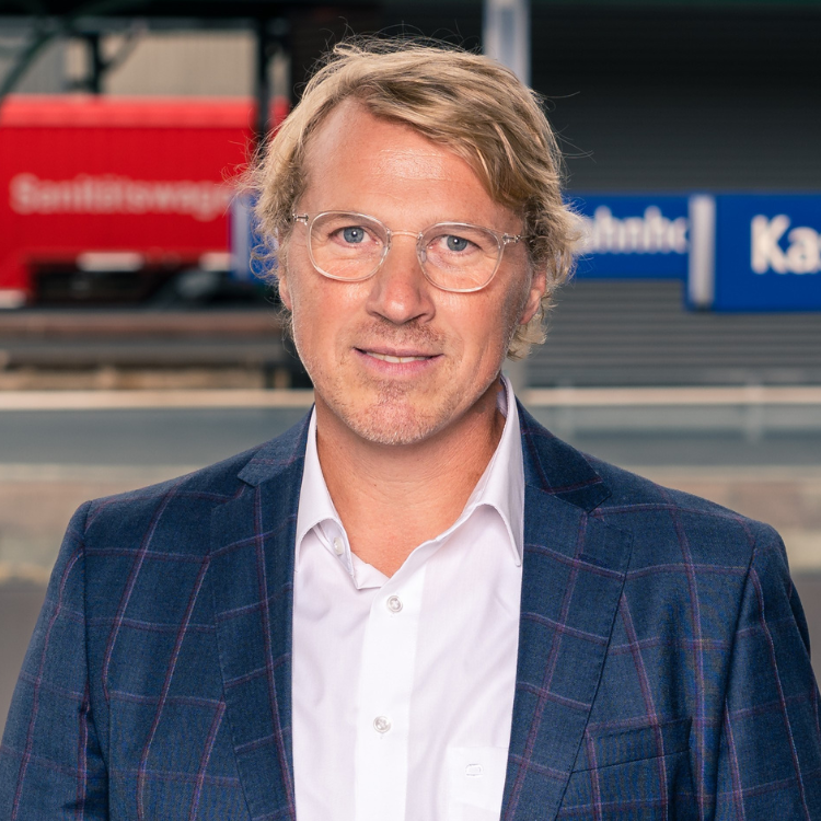 Bild 1 DEVK Versicherungen: Michael Pfaffenbach in Nieste