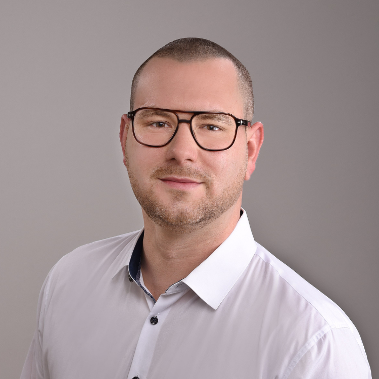 DEVK Versicherungen: Sebastian Hummel, Marlener Str. 3 in Offenburg