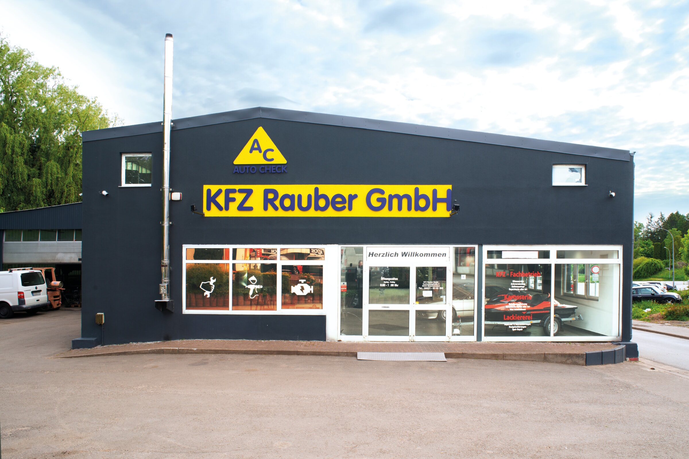 KFZ Rauber GmbH in Neunkirchen an der Saar - Logo KFZ Rauber GmbH in Neunkirchen an der Saar - Logo