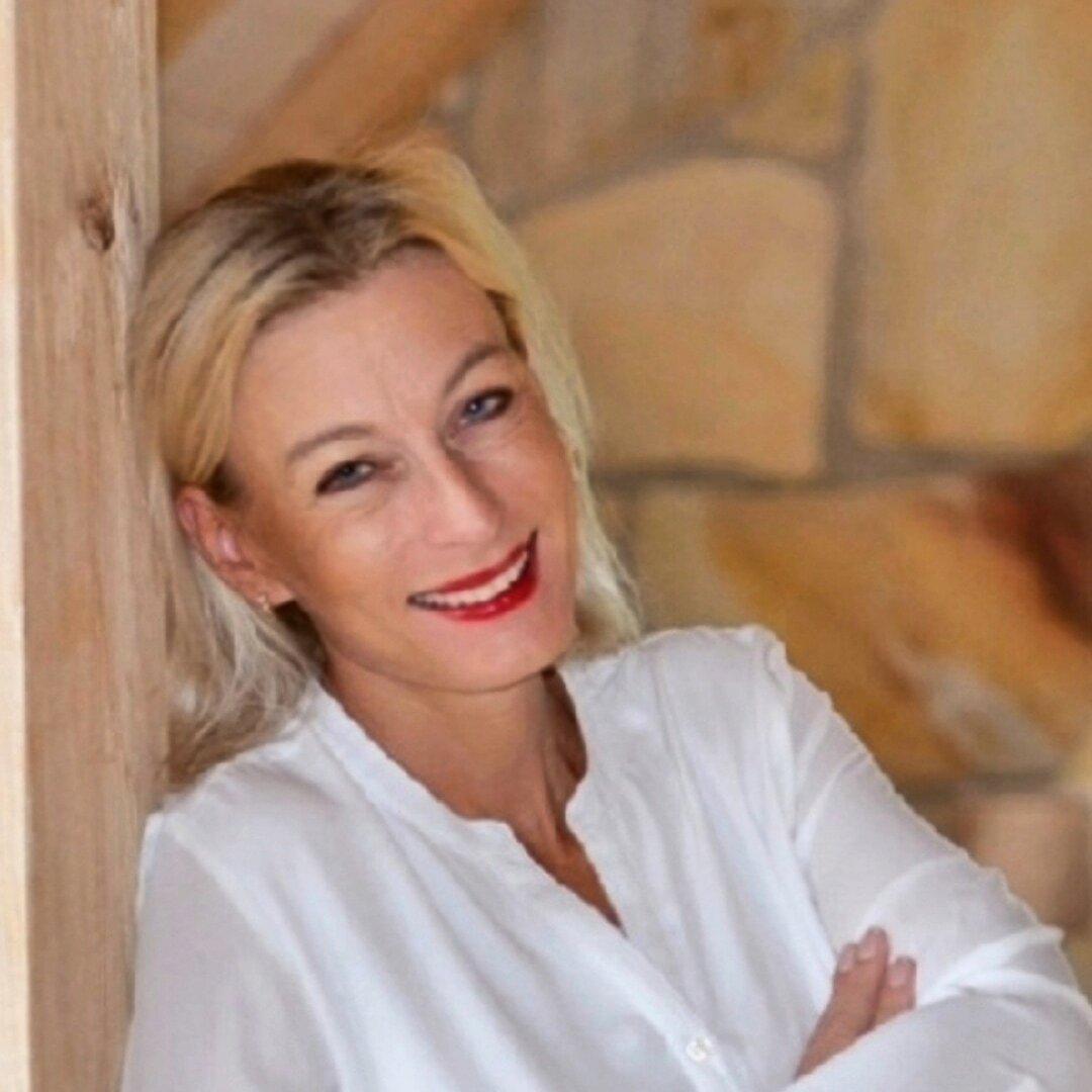 Sabine Hüttche, Selbstständige Finanzberaterin für die Deutsche Bank, Nordengraben 2 in Iserlohn