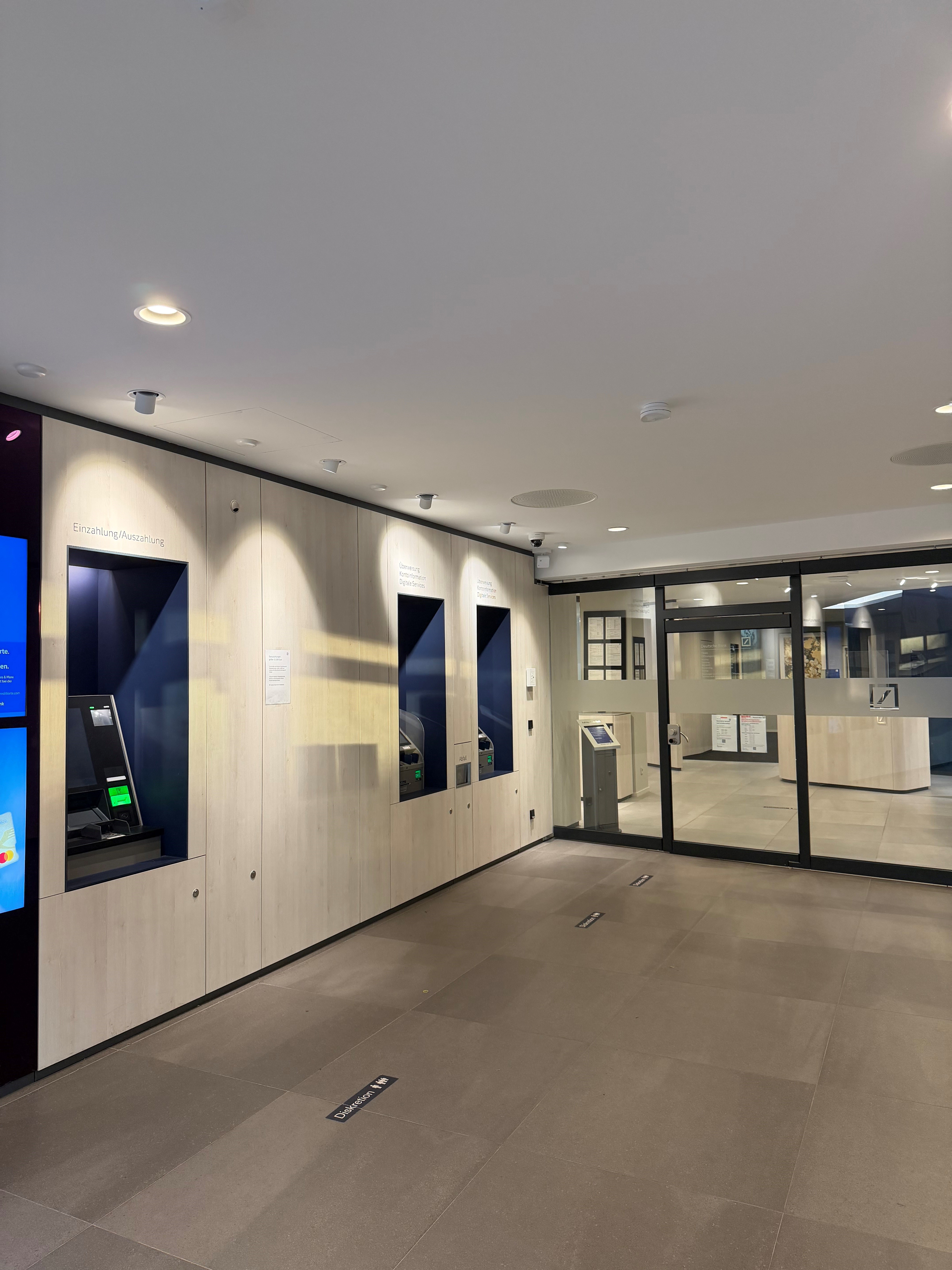 Bild 9 Deutsche Bank Filiale in Hamburg