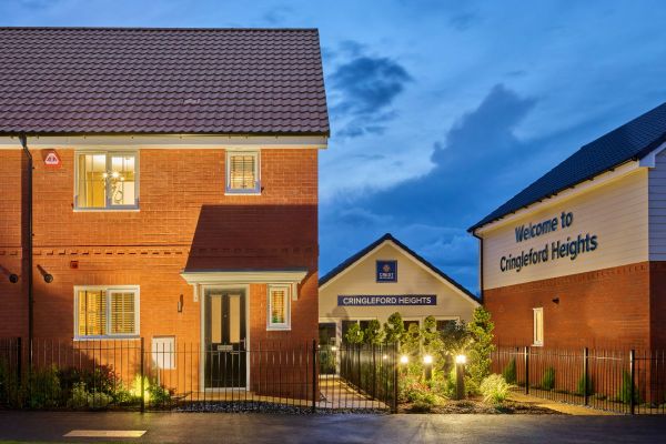 Cringleford Heights Sales & Show Home Area Crest Nicholson - Cringleford Heights Norwich 01603 298868