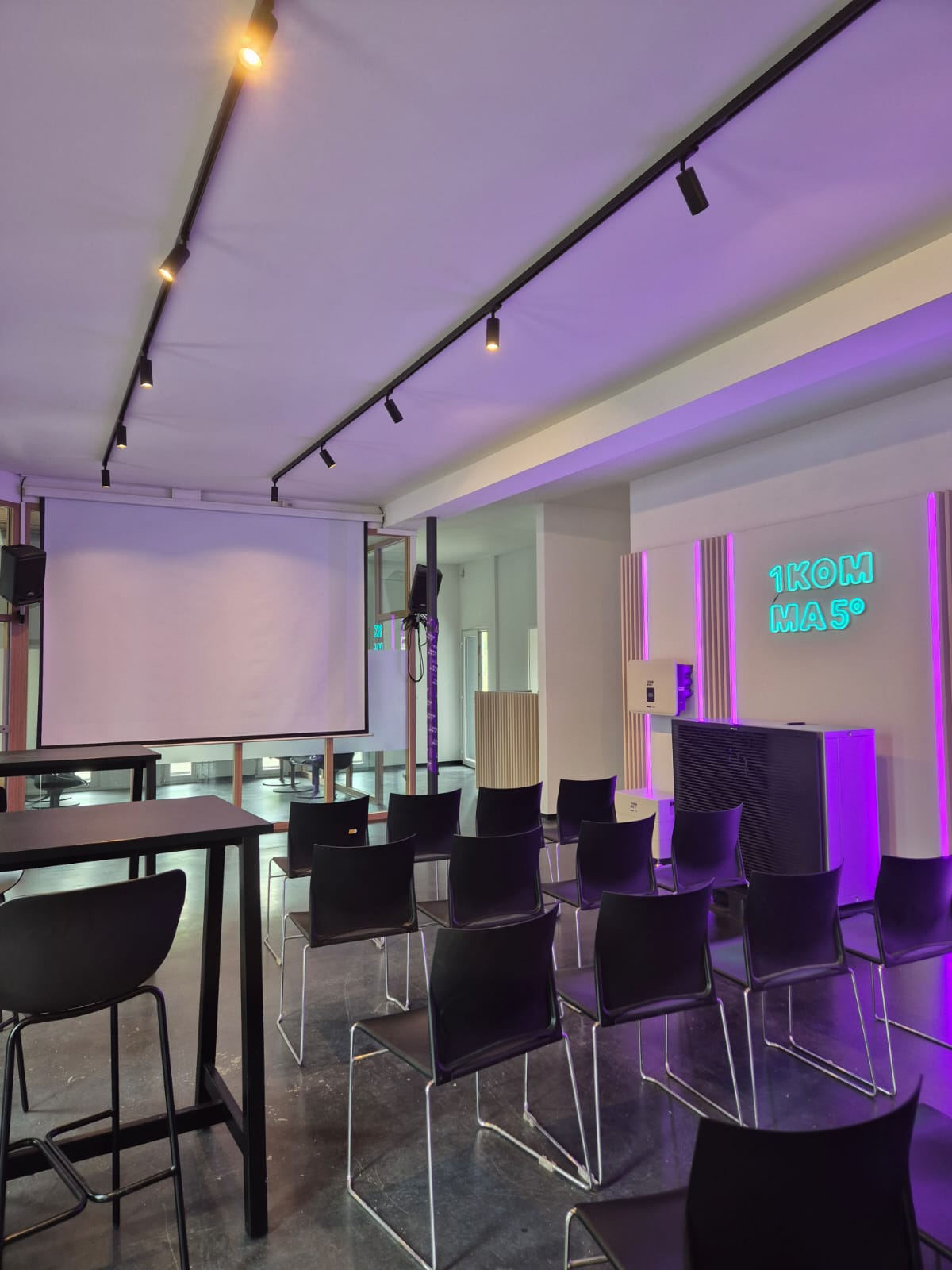 Bilder 1KOMMA5° Showroom Riederich