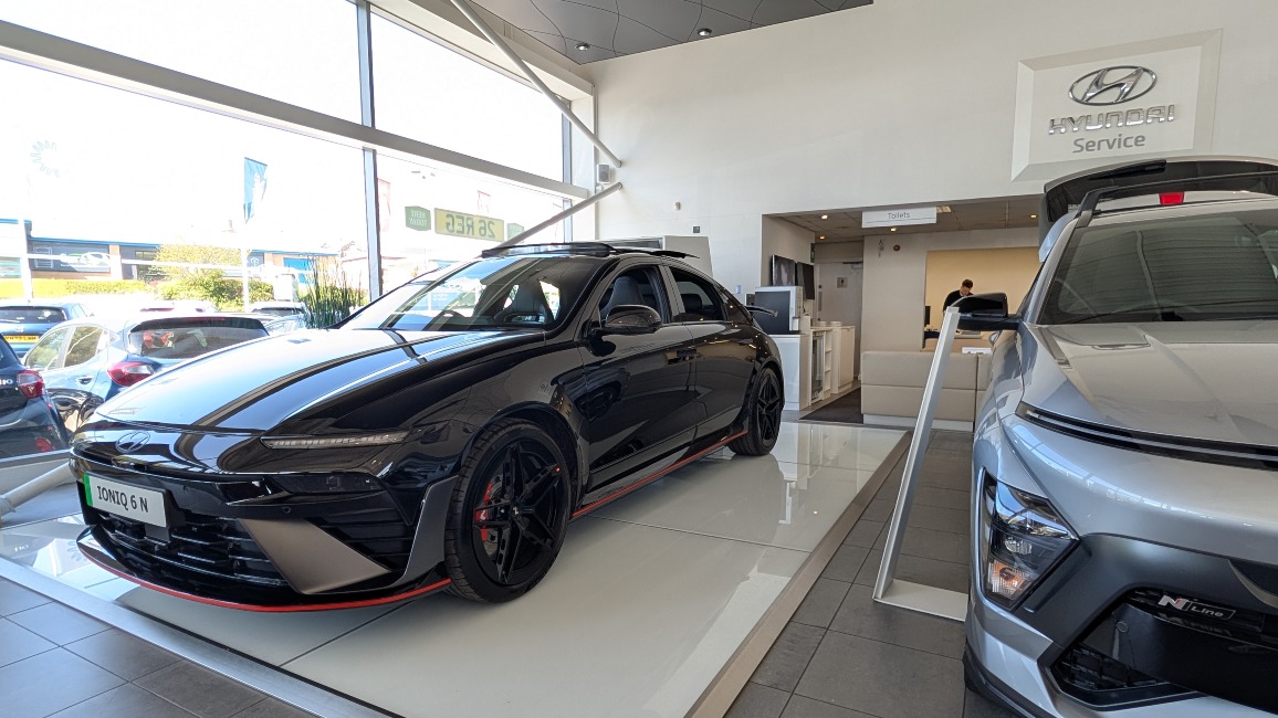 Hyundai Sheffield Showroom