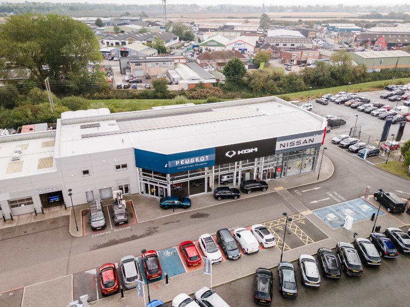 Images Nissan Grimsby