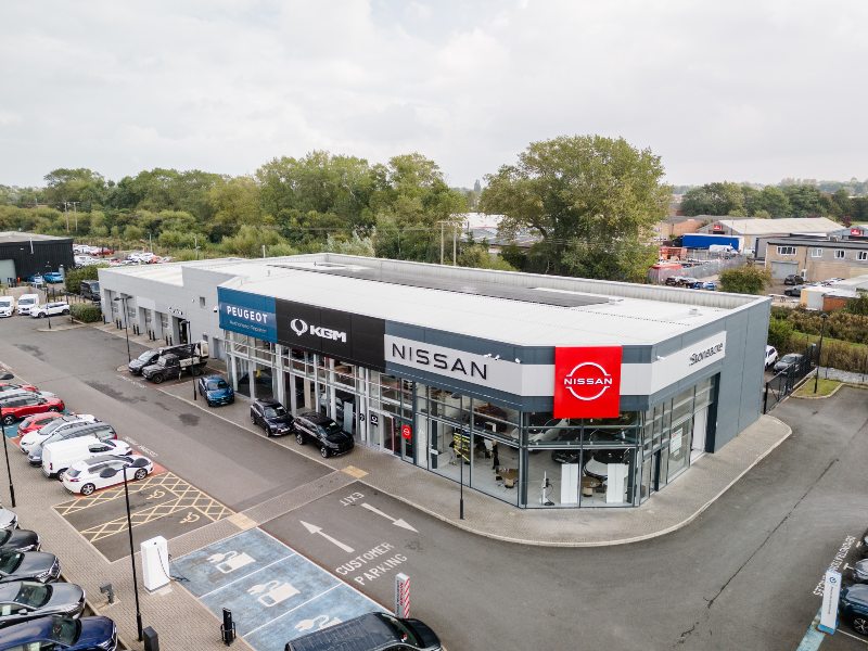 Images Nissan Grimsby