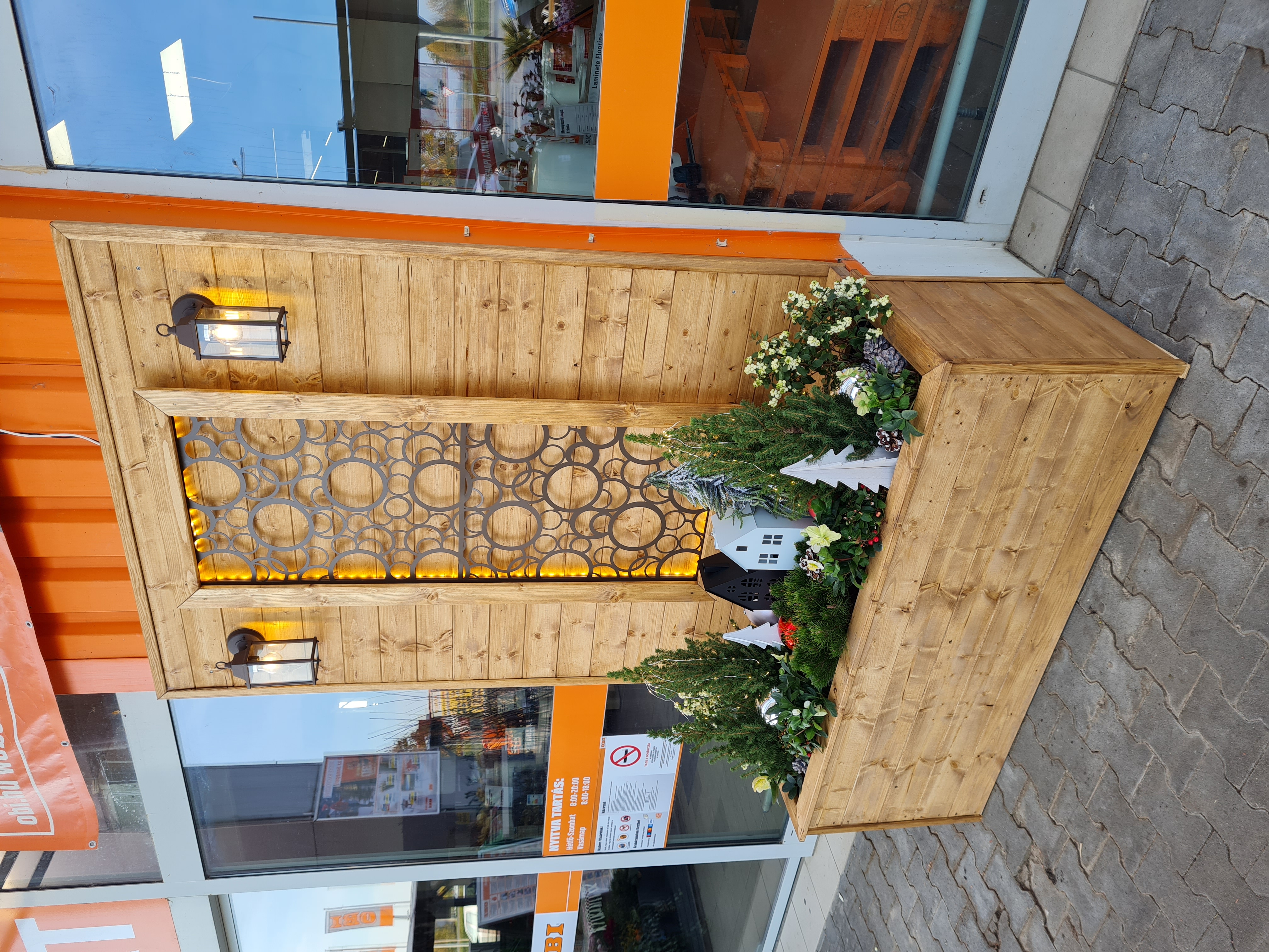 Images OBI áruház Szekszárd