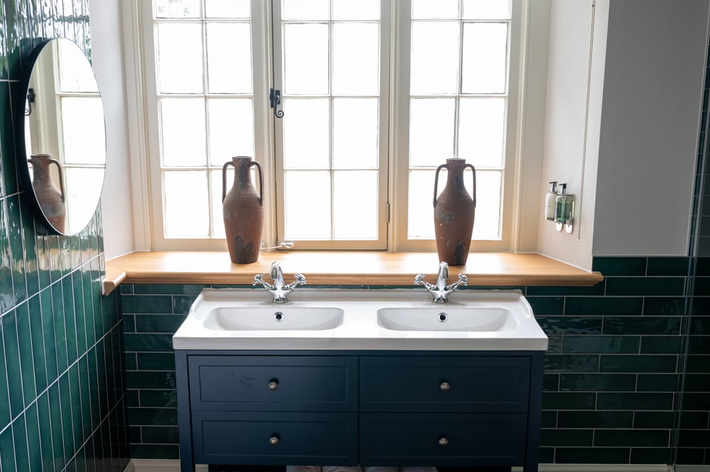 Images Royal Inn Hotel