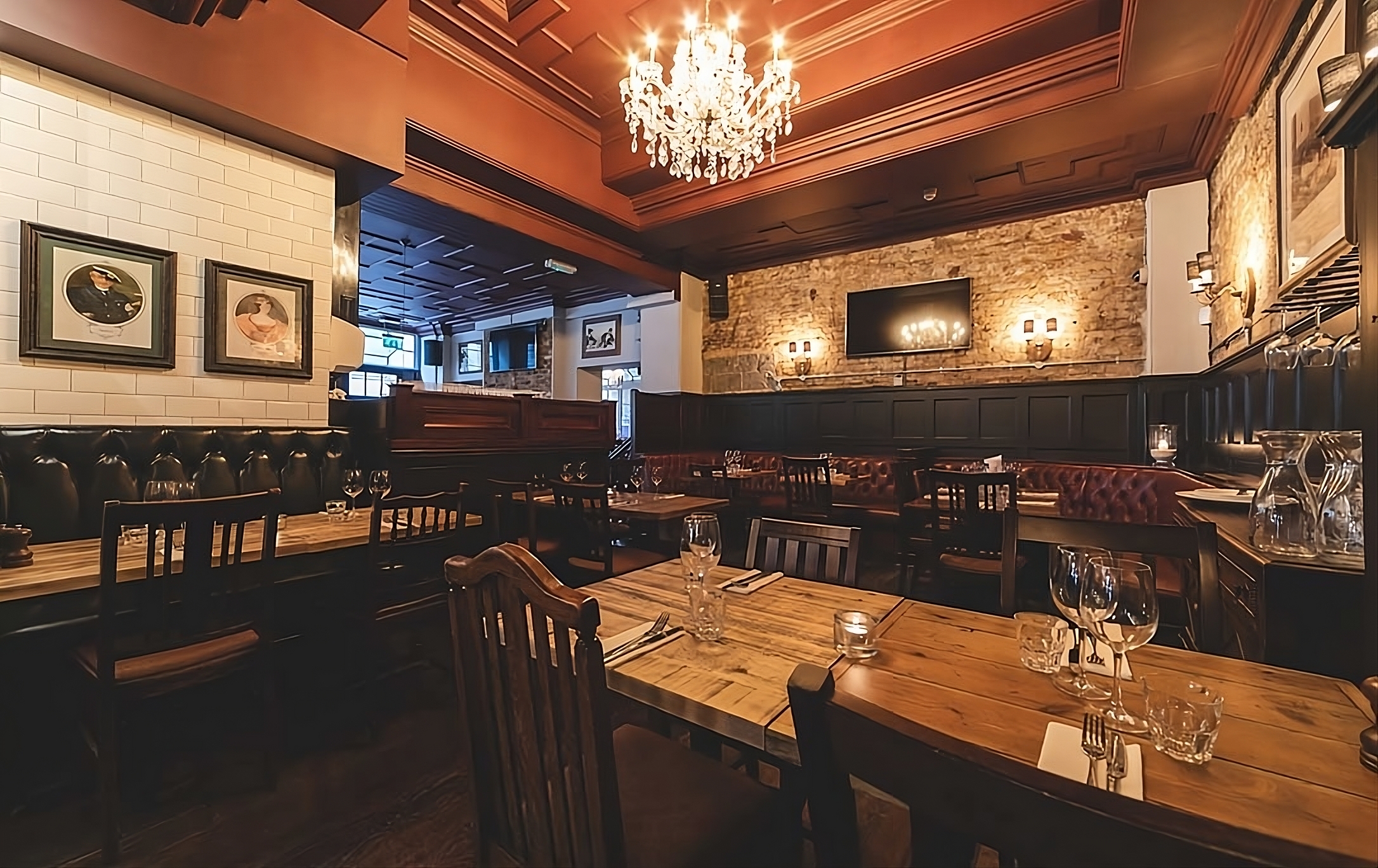 Golden Fleece Interior