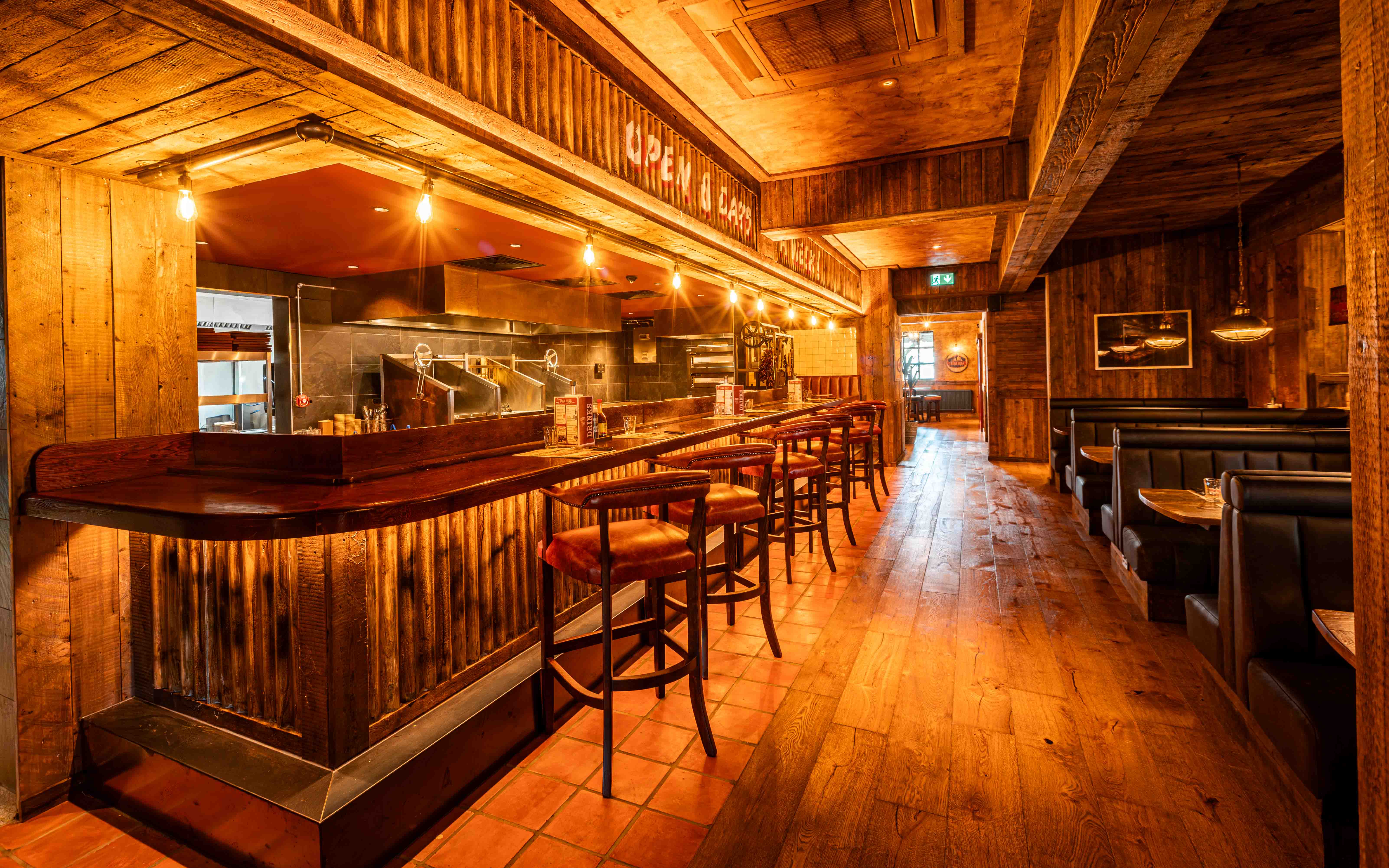 Hickory's Smokehouse Peterborough - Chef's Bar