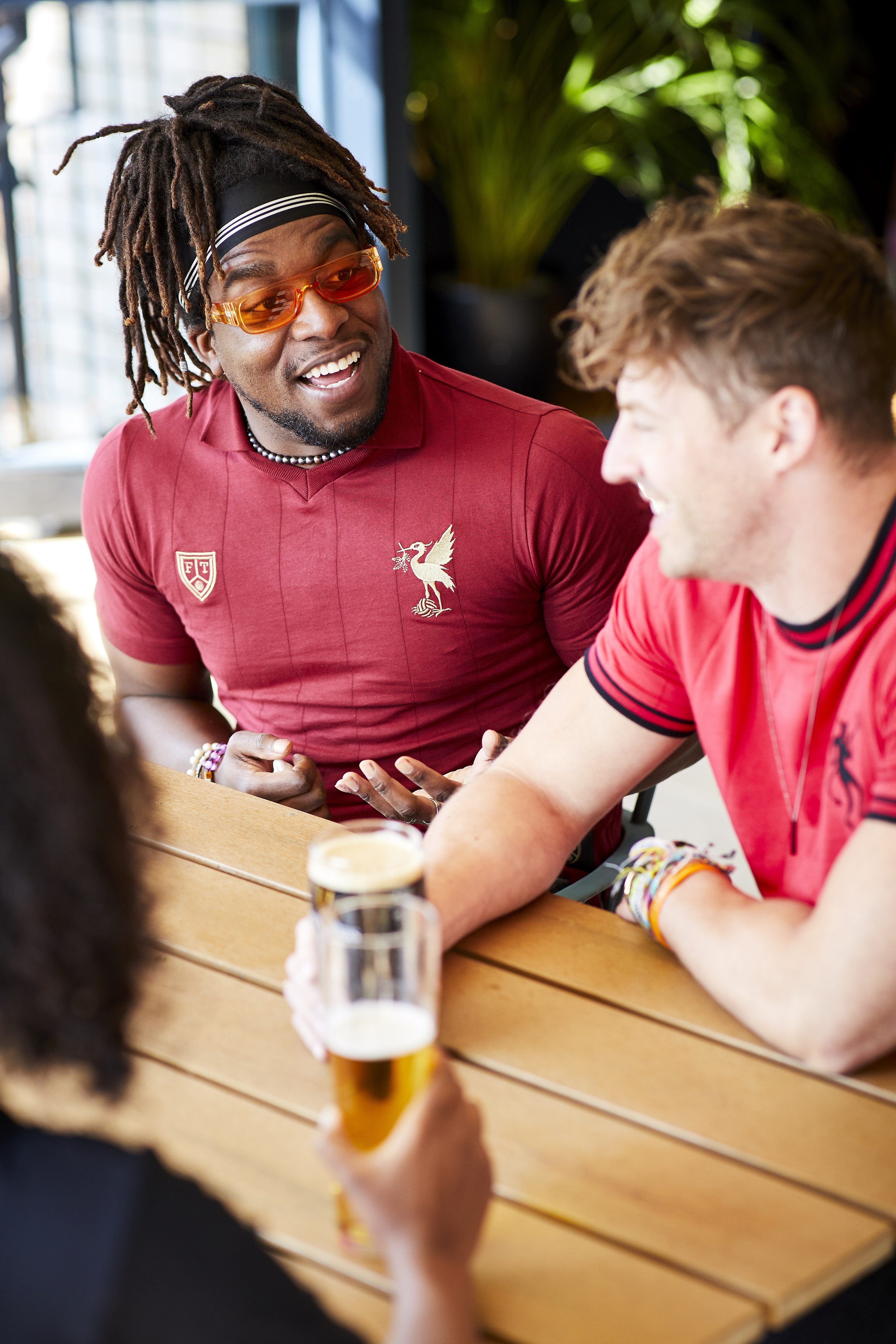 Enjoy live sports at Leicester Arms!