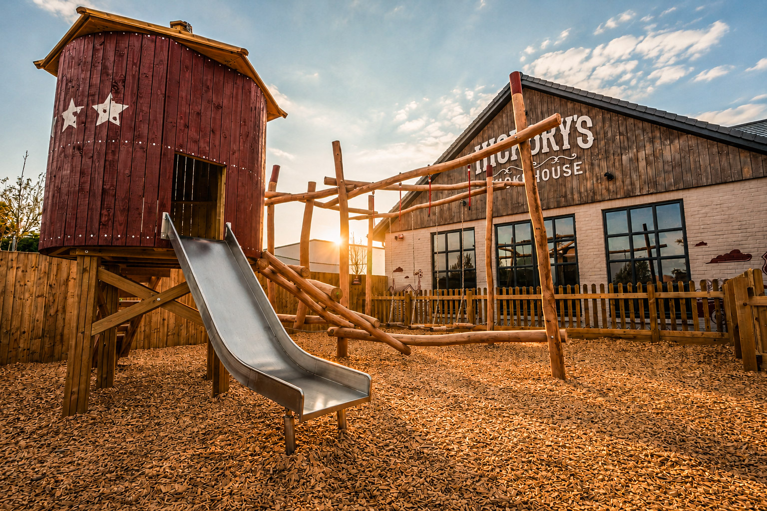 Hickory's Smokehouse Peterborough - Outdoor Play area