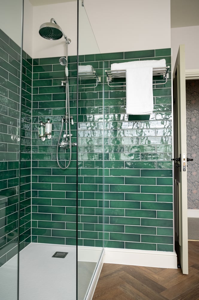 Images Royal Inn Hotel