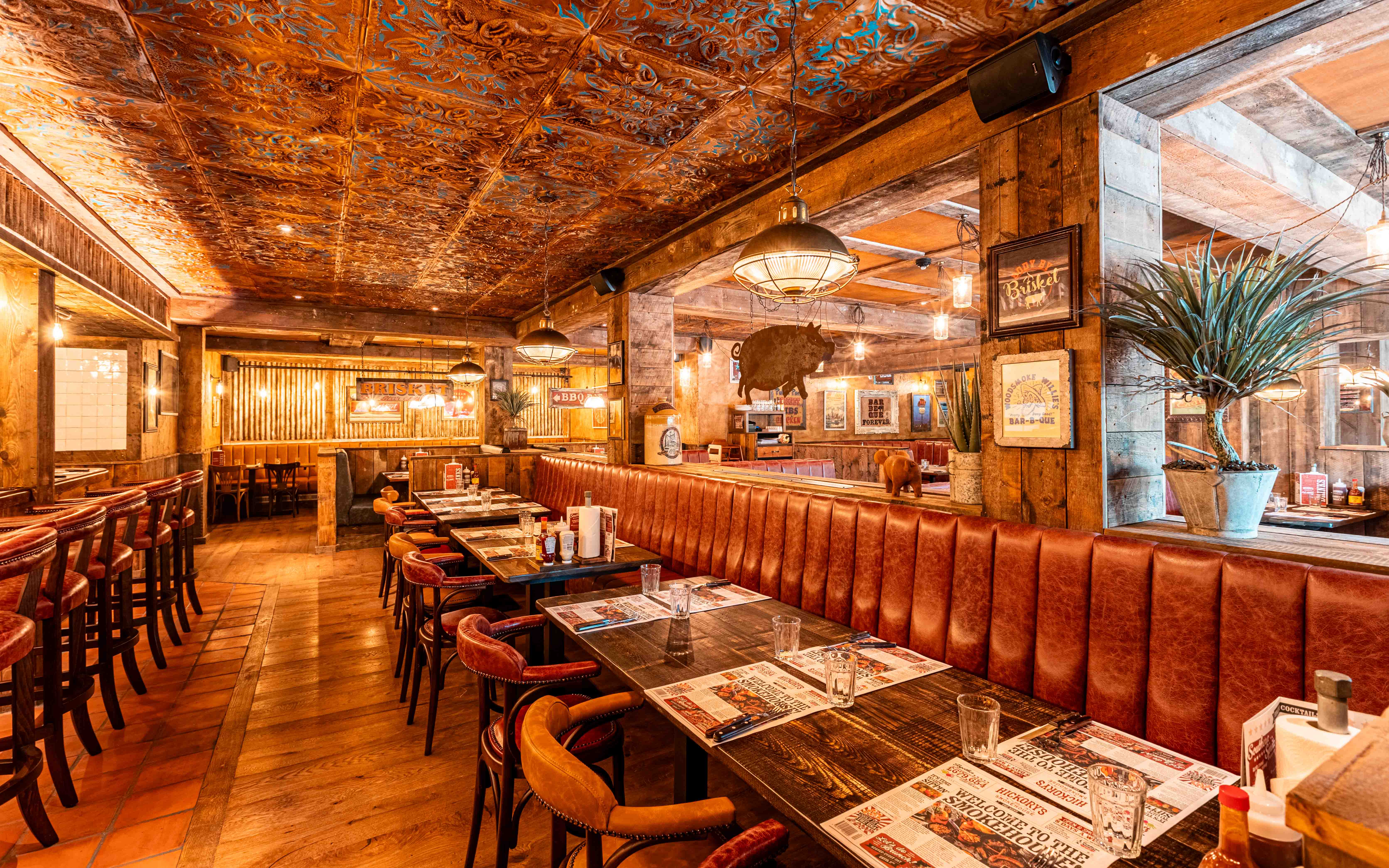 Hickory's Smokehouse Swindon - Family Dining Area