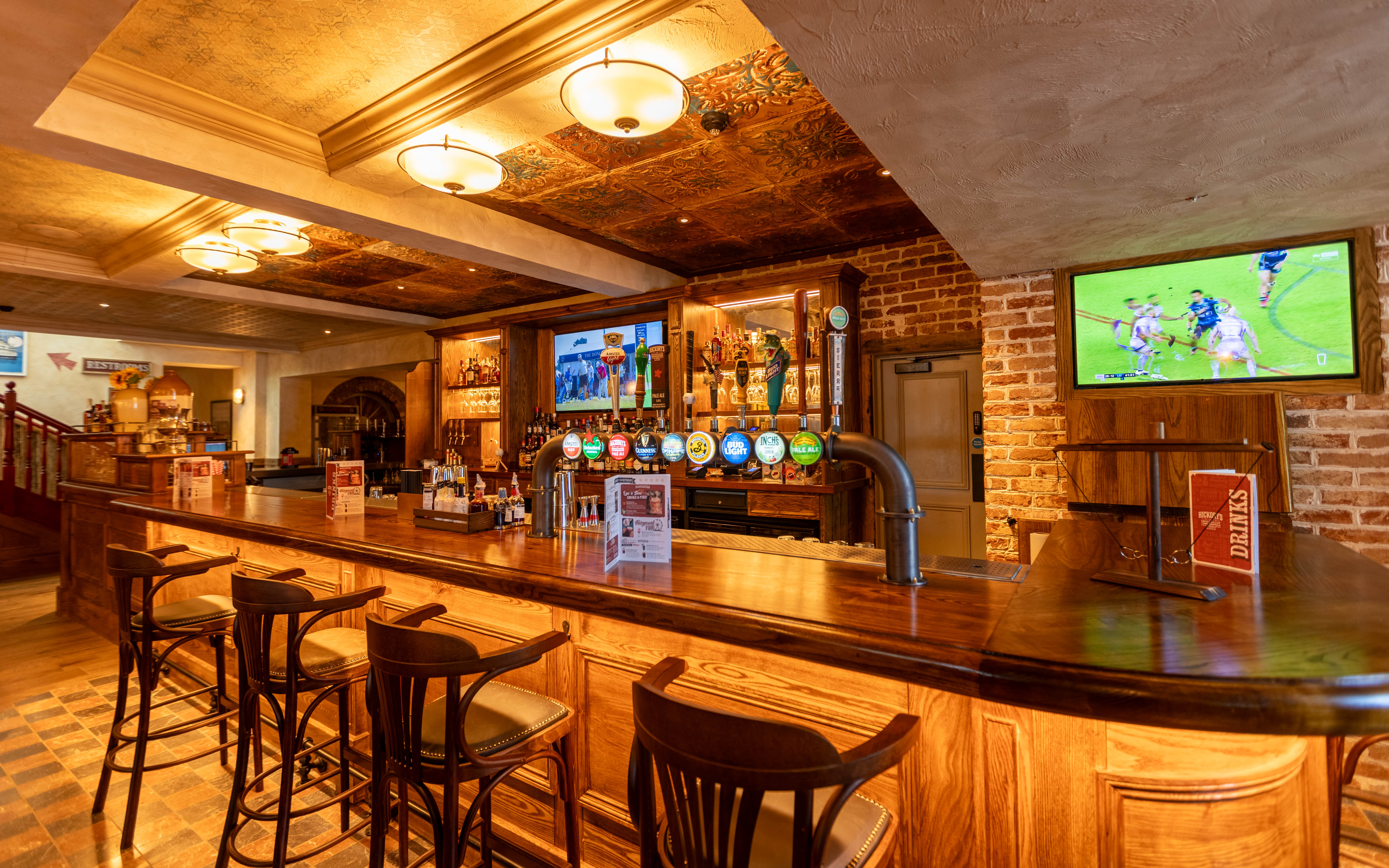 Hickory's Smokehouse Gateacre - Neighbourhood Bar