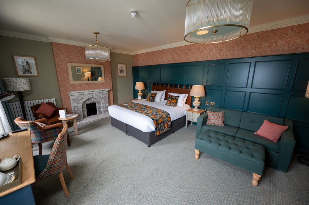 Images Royal Inn Hotel