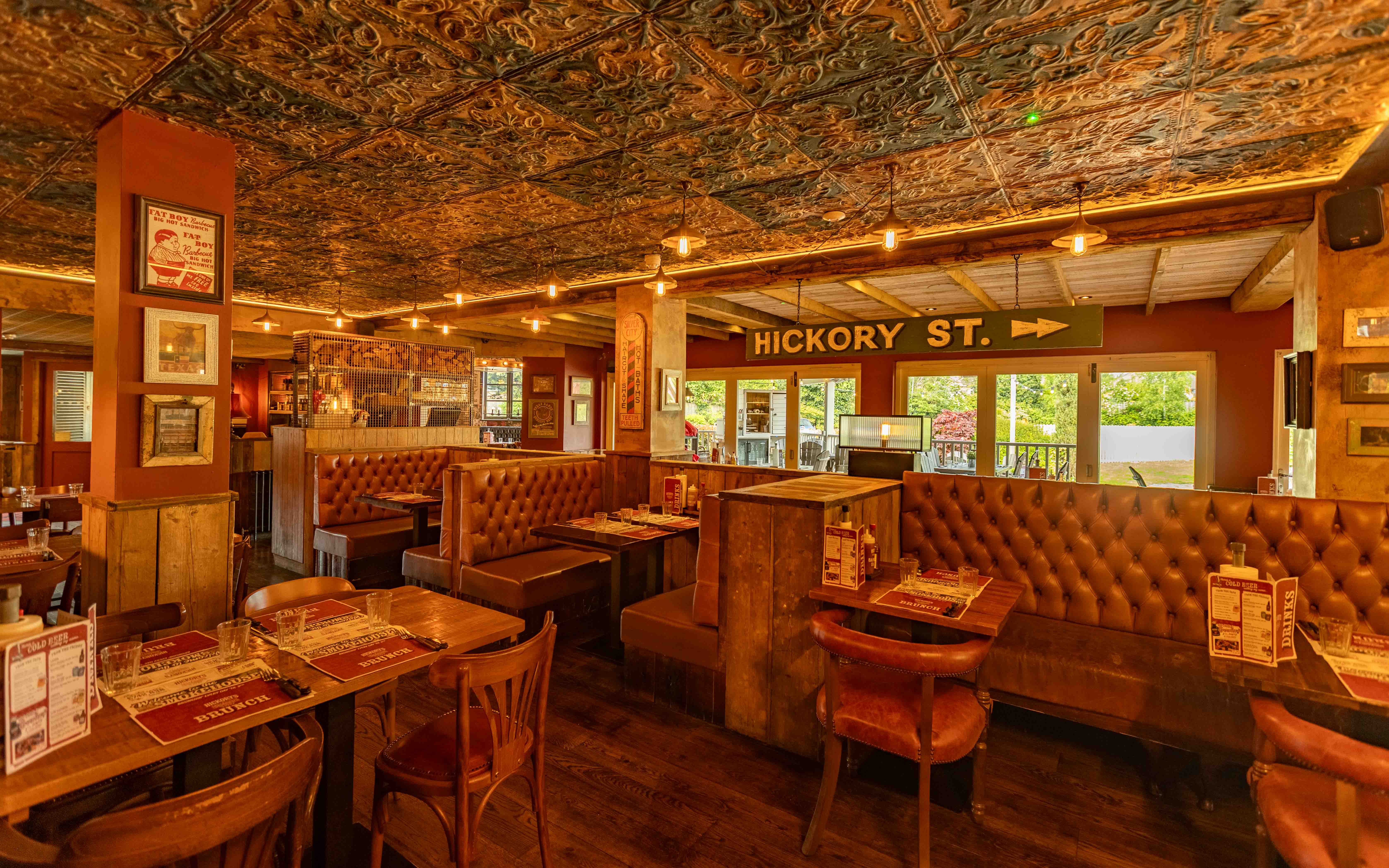 Hickory's Castle Bromwich - Booth seating