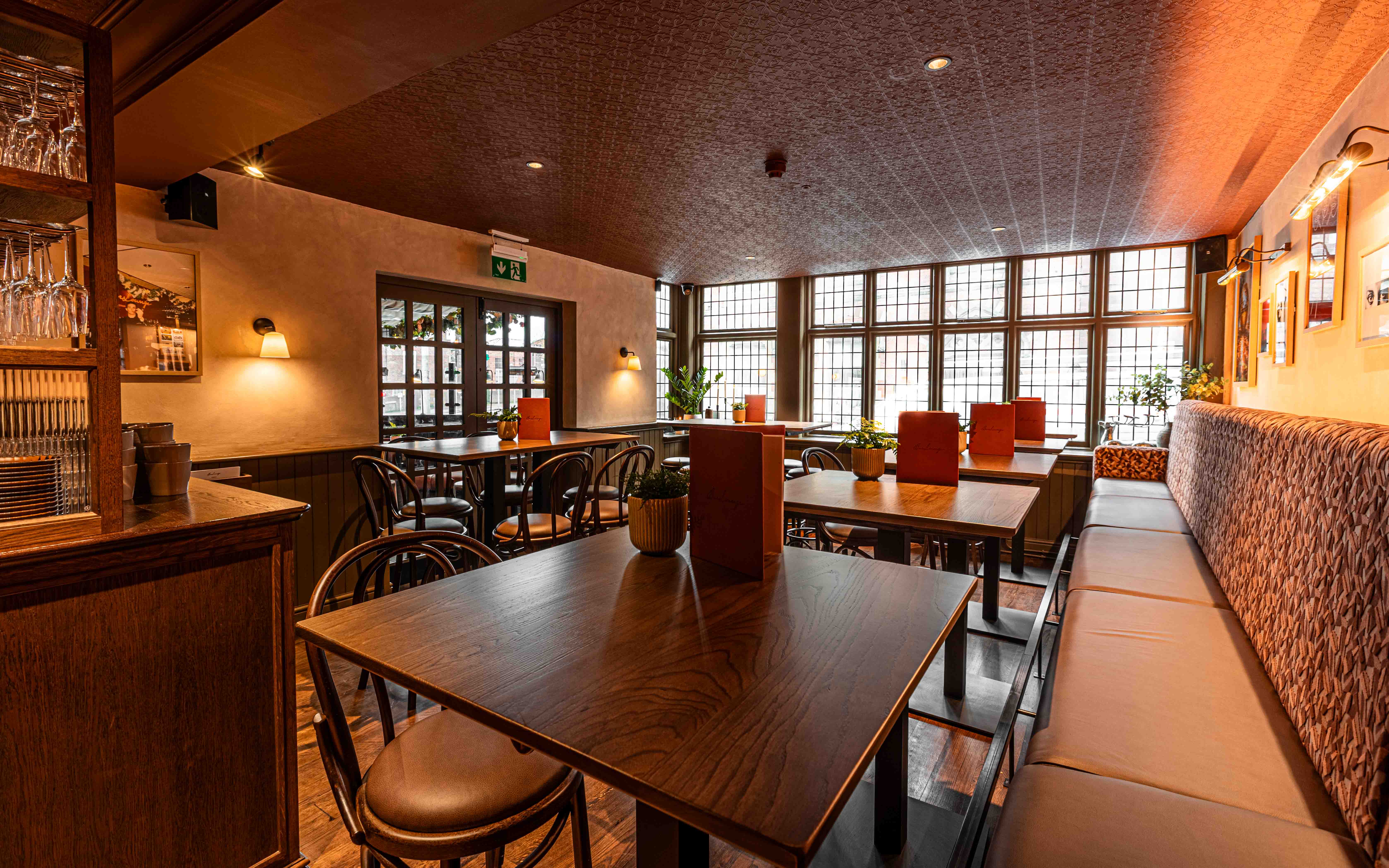 Barlounge Chester - Dining Area