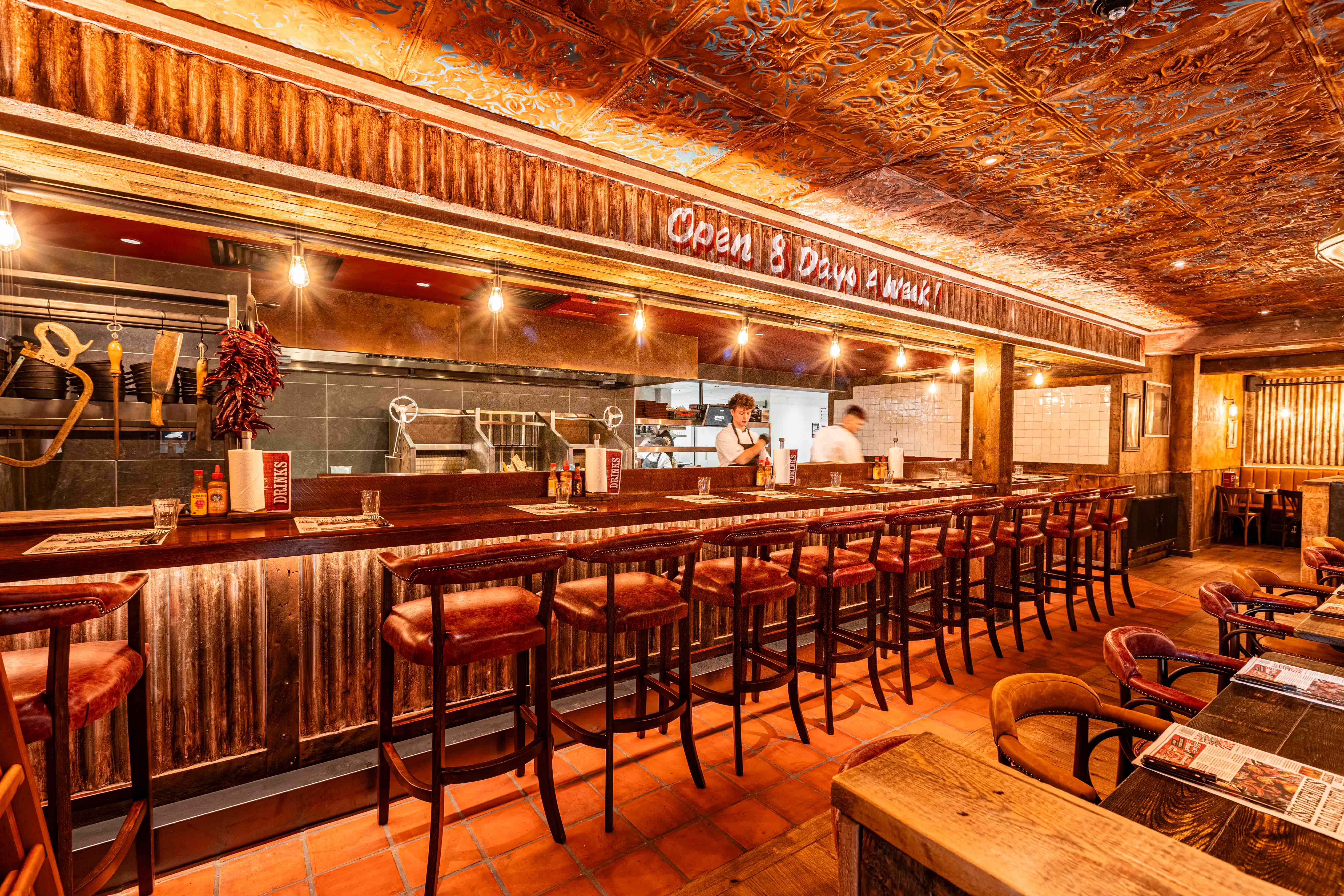 Hickory's Smokehouse Swindon - Chefs Bar
