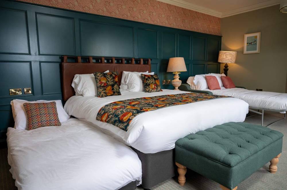 Images Royal Inn Hotel