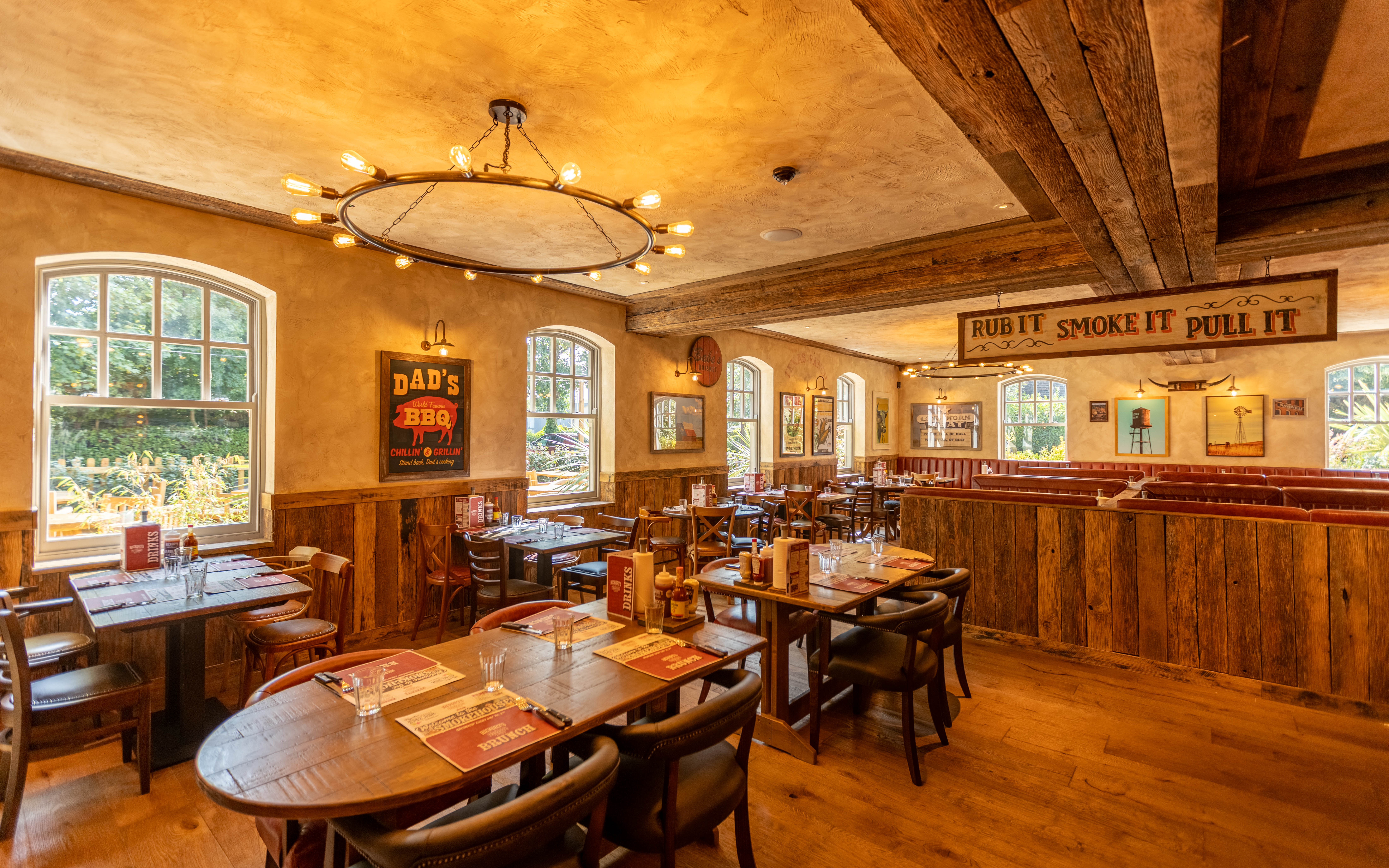 Hickory's Smokehouse Gateacre - Texas BBQ Smokehouse