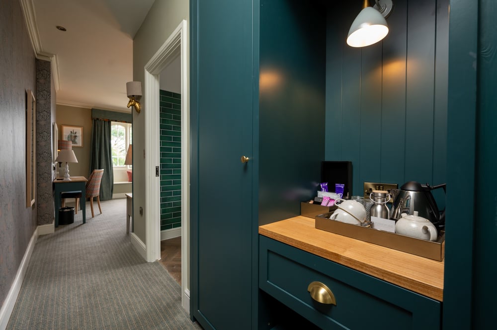 Images Royal Inn Hotel