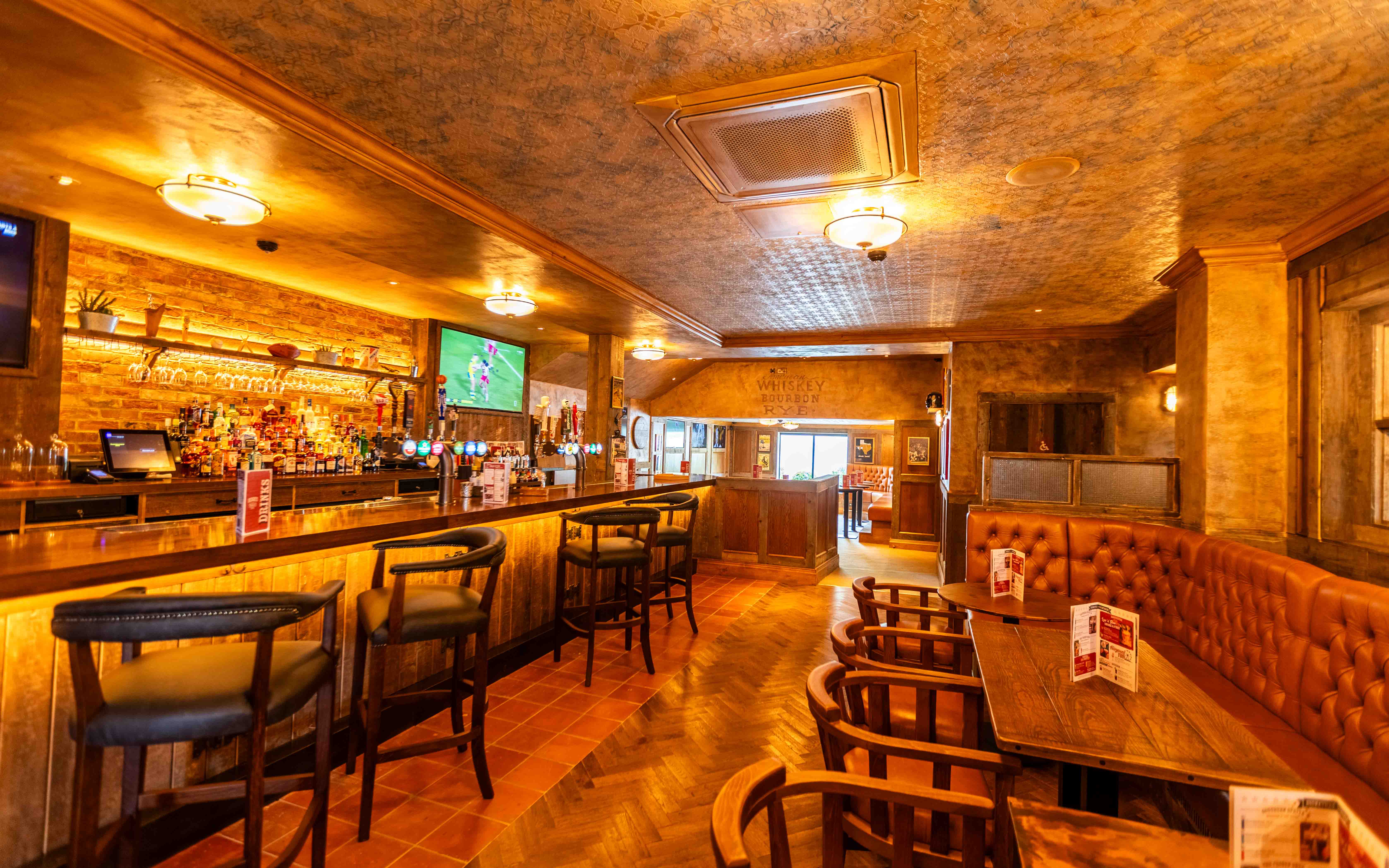 Hickory's Smokehouse Gateshead - Neighbourhood Bar