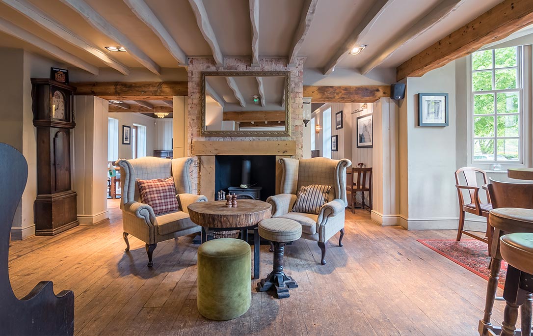 Red Lion Interior