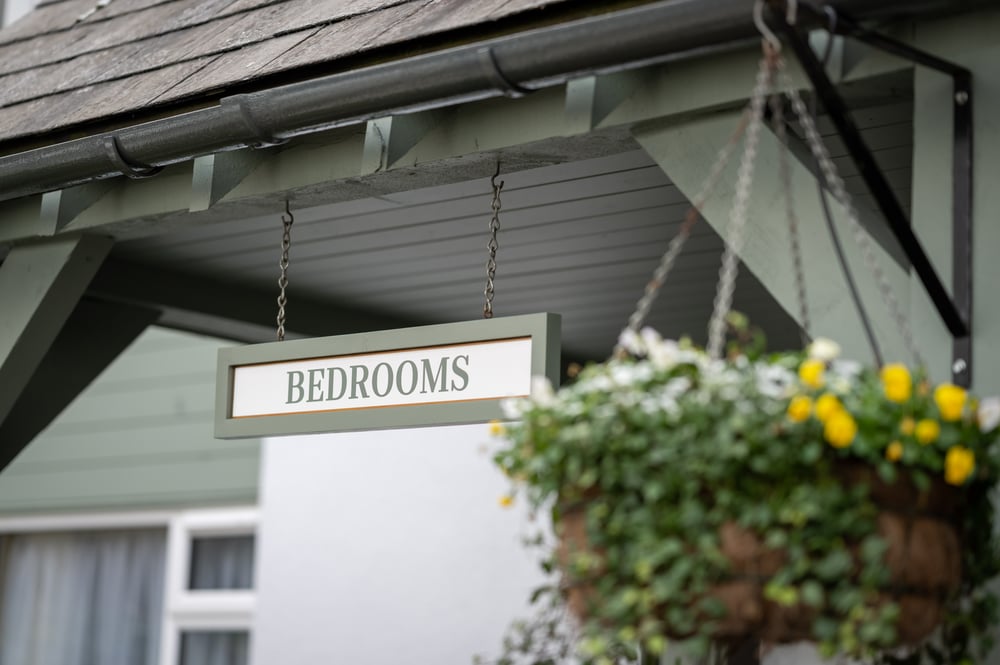 Images Riverside Hotel