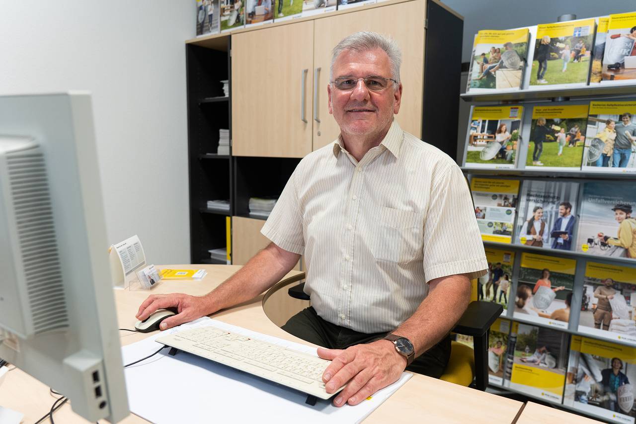 Bild 7 HUK-COBURG Versicherung Tobi Börstler in Ettlingen in Ettlingen